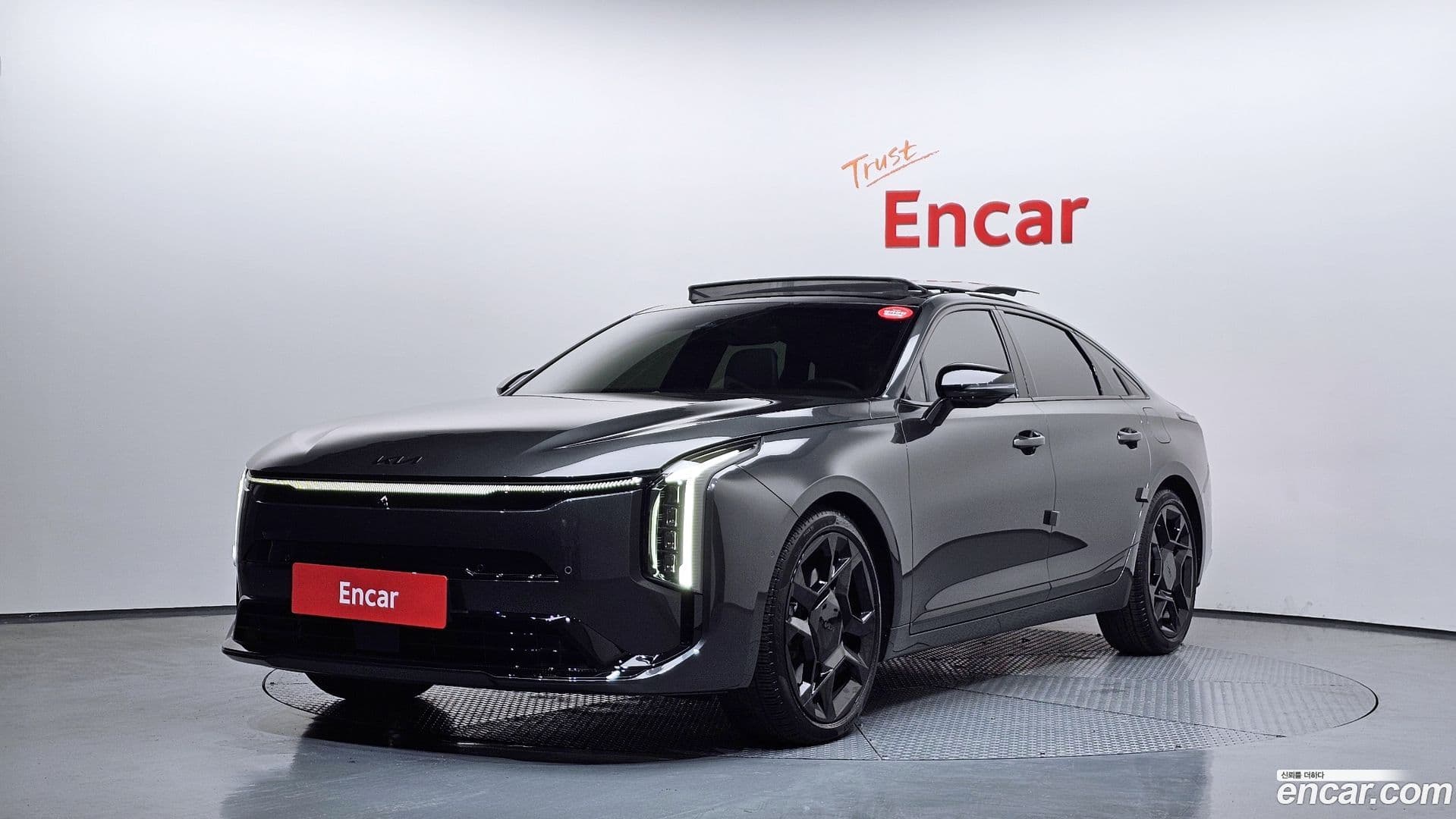 Main__Slider__Photo:K8 Kia 2024.8-0