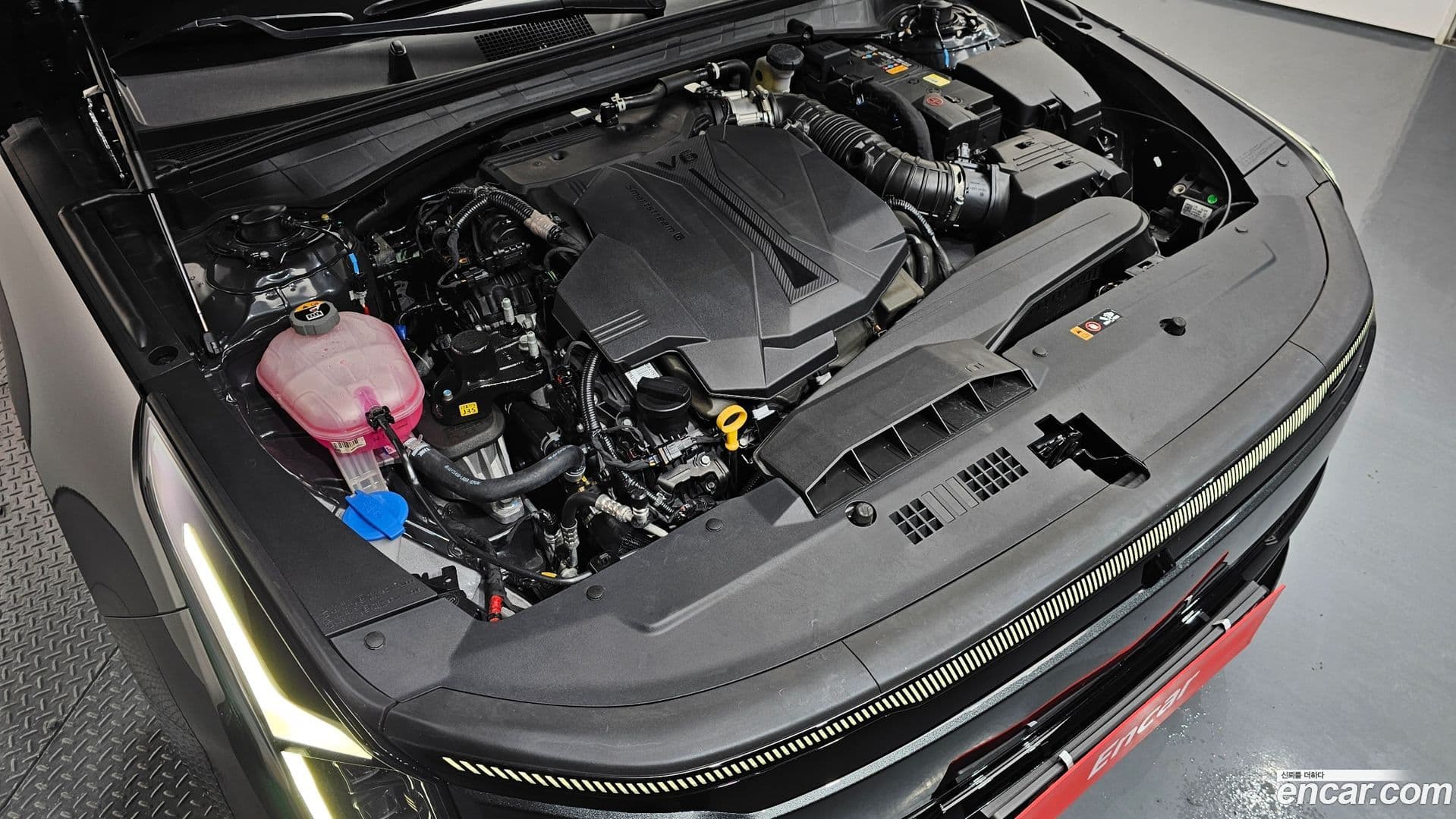 Main__Slider__Photo:K8 Kia 2024.8-5