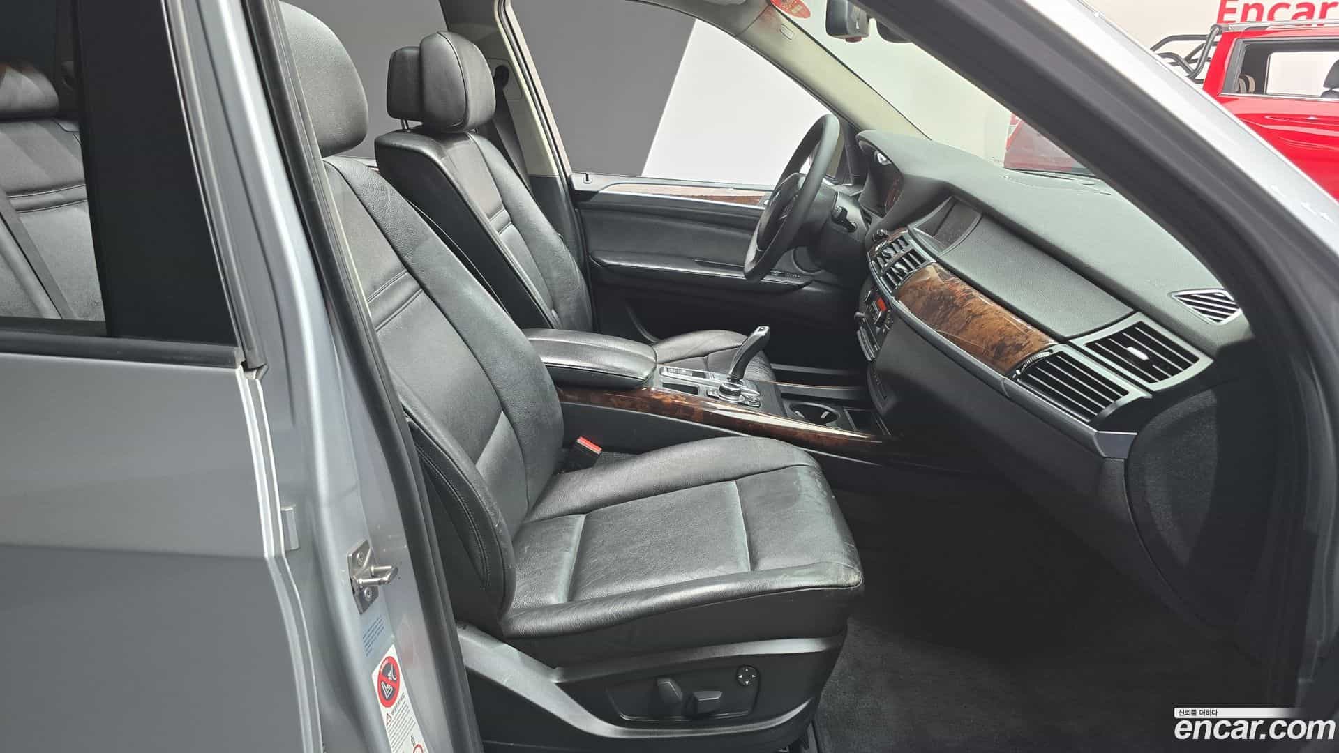 X5 BMW 2010.5-INNER-010