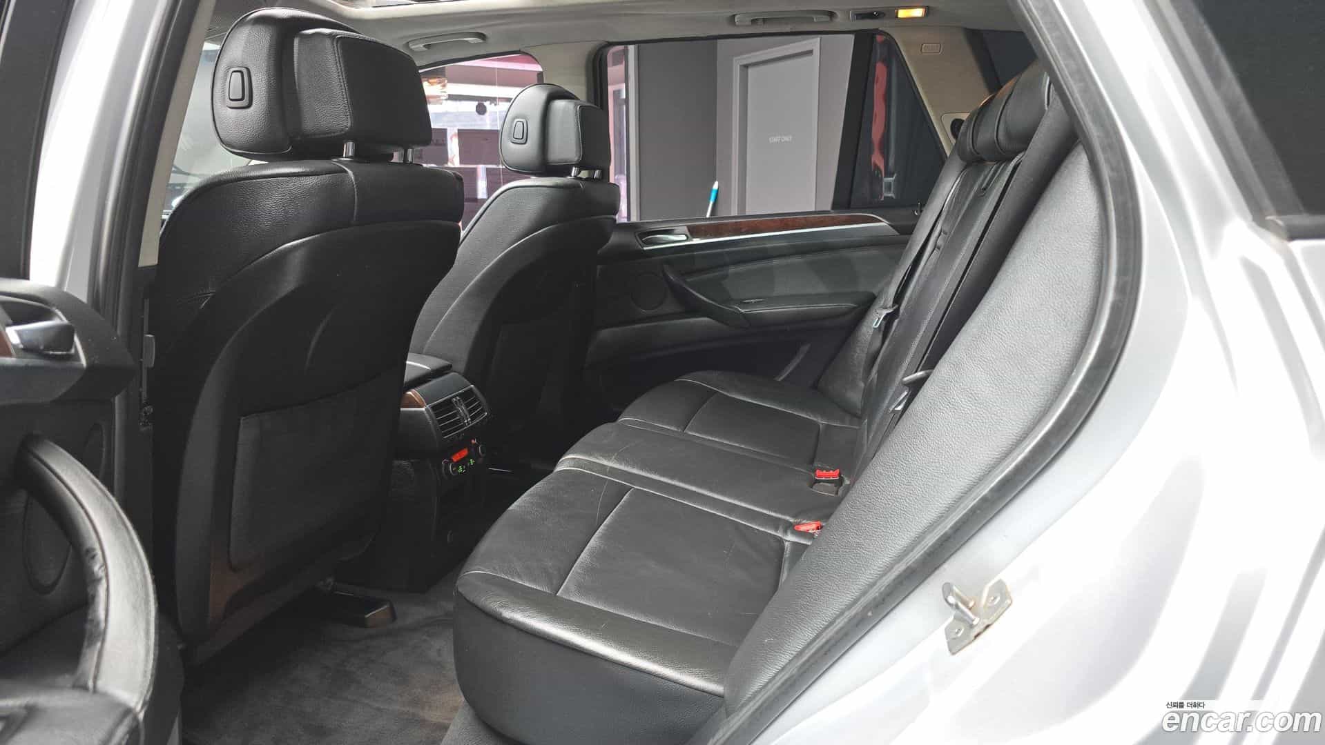 X5 BMW 2010.5-OPTION-016