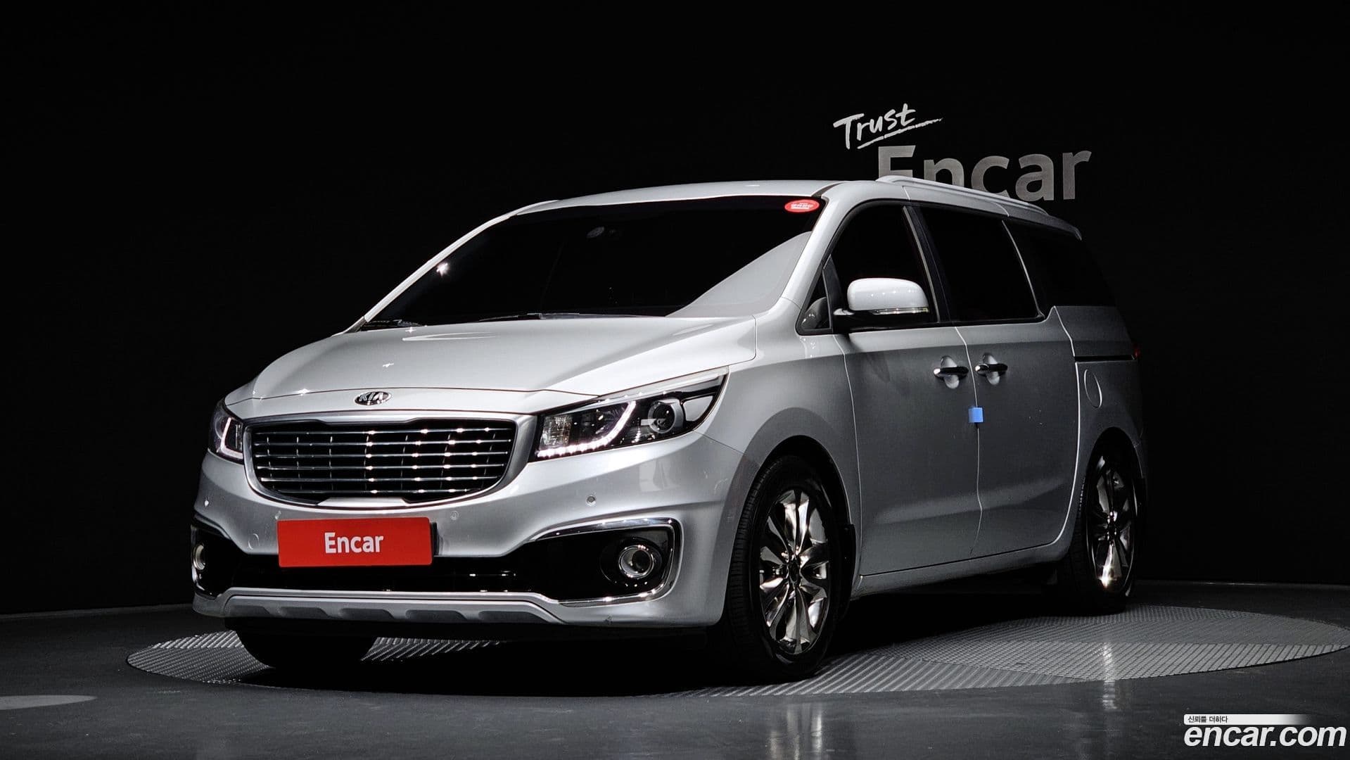 Main__Slider__Photo:Canival Kia 2014.9-0