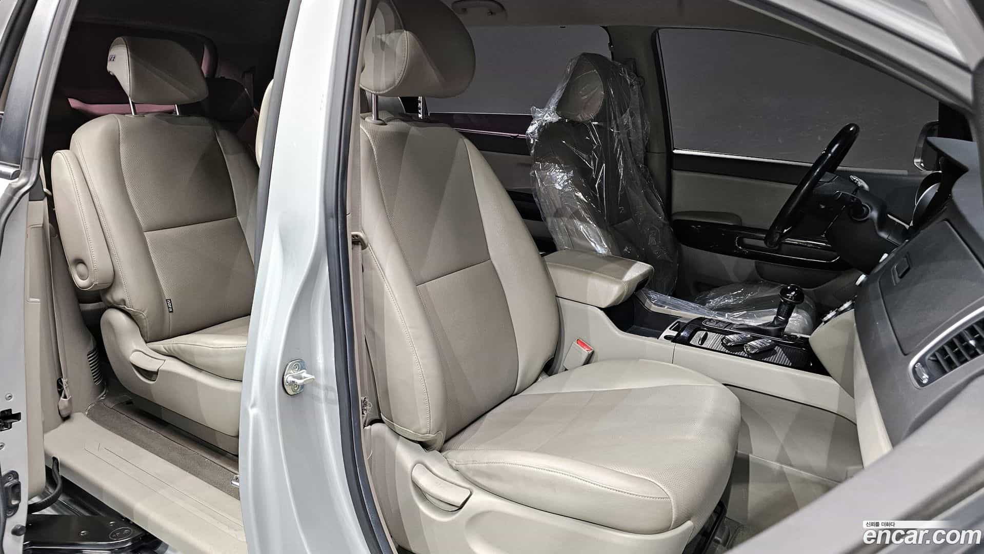 Canival Kia 2014.9-INNER-010