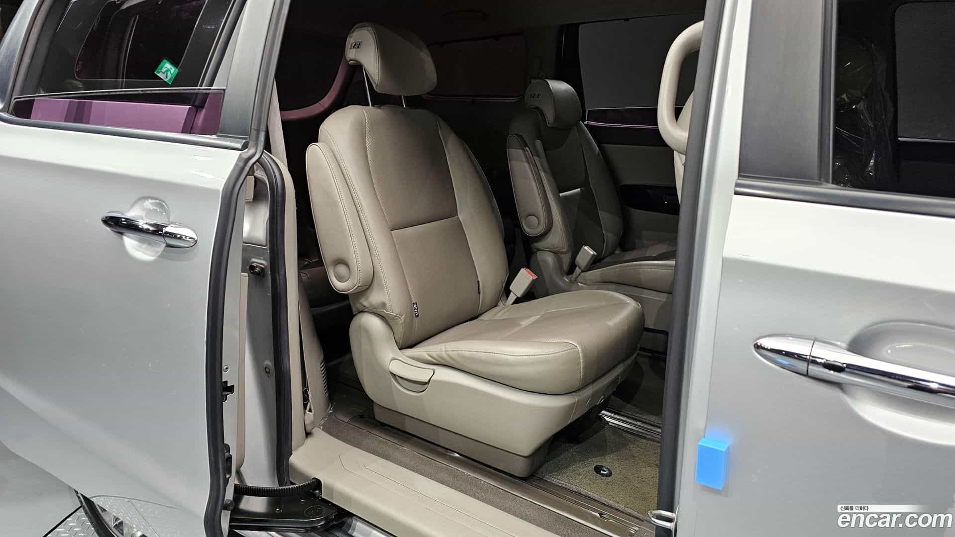 Canival Kia 2014.9-OPTION-016