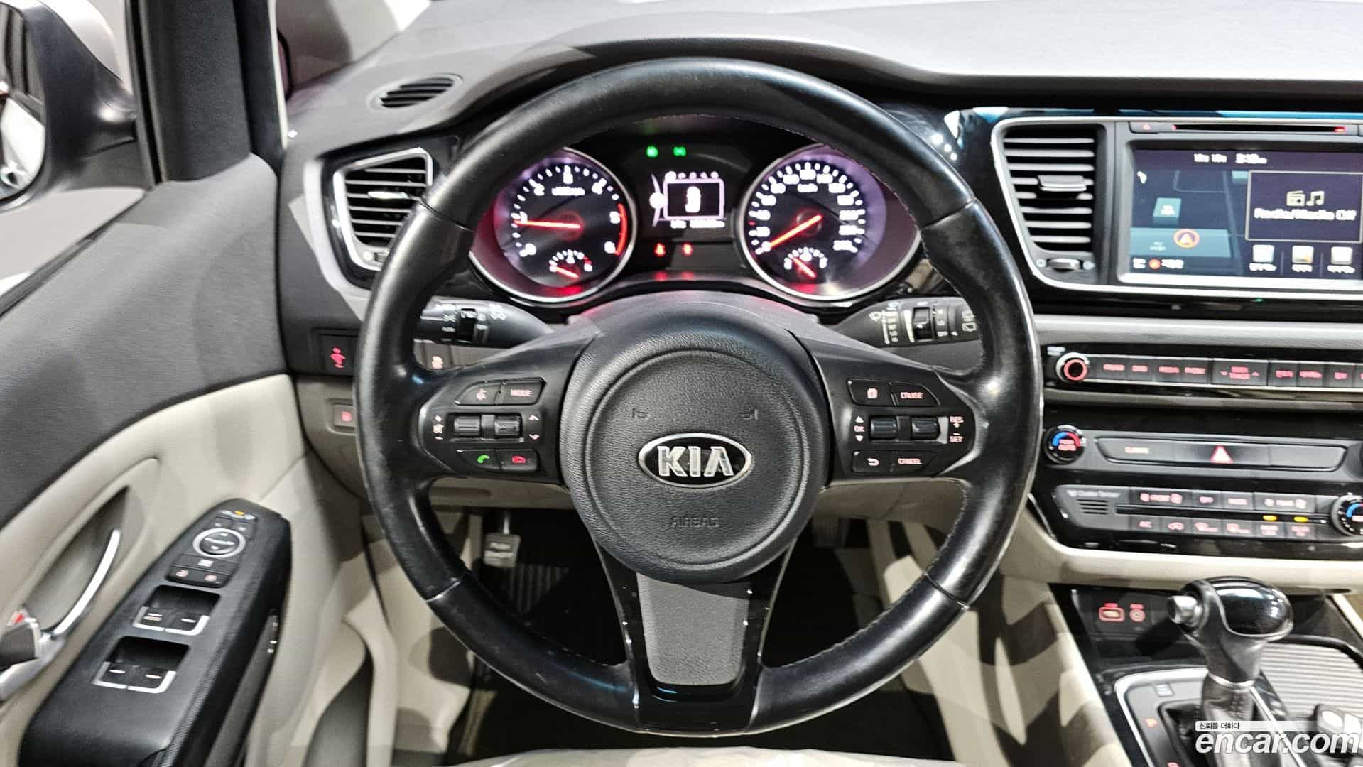 Canival Kia 2014.9-OPTION-017