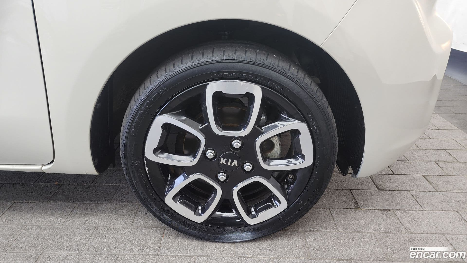 Main__Slider__Photo:RAY Kia 2020.5-4