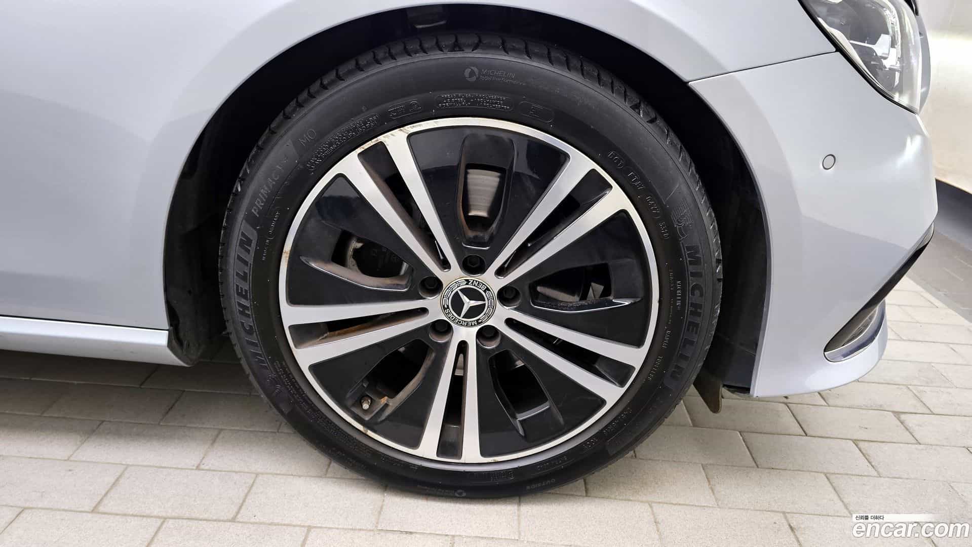 E-Class Mercedes-Benz 2020.10-OUTER-005