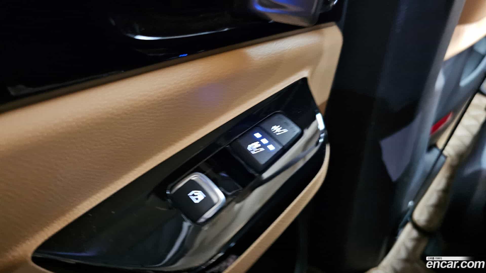 Canival Kia 2023.0-OPTION-023