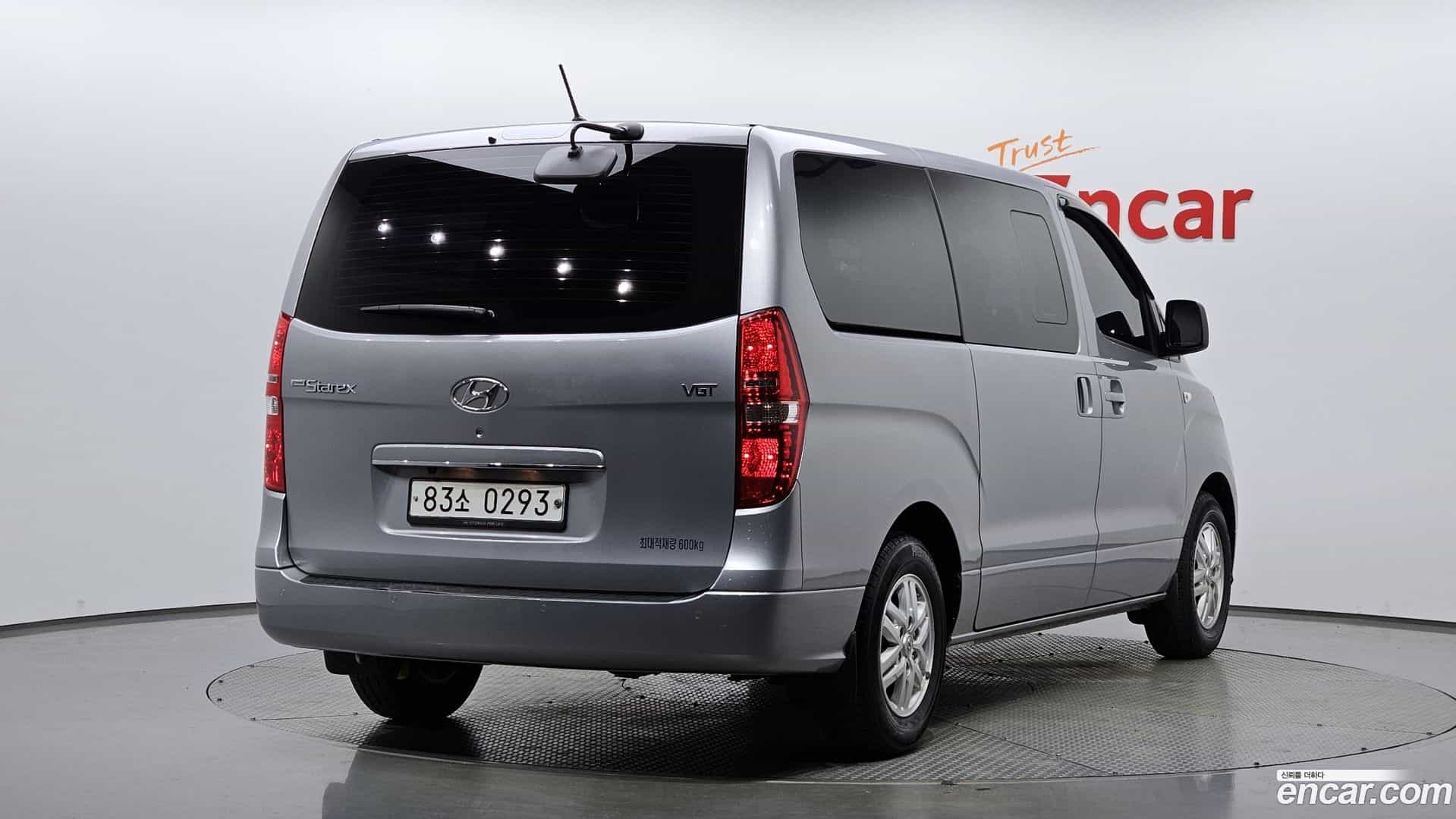 Starex Hyundai 2018.10-OUTER-002