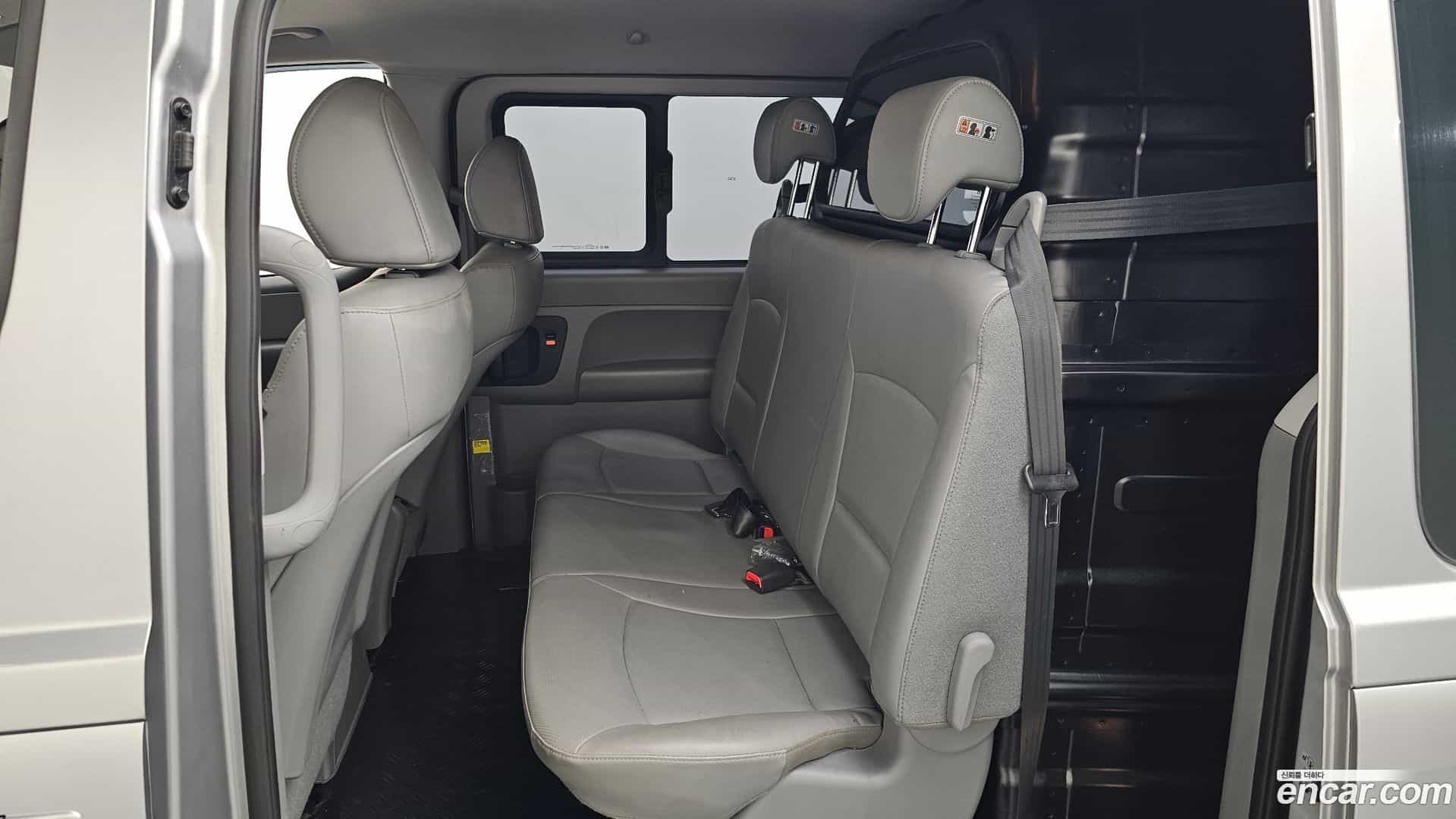 Starex Hyundai 2018.10-OPTION-016