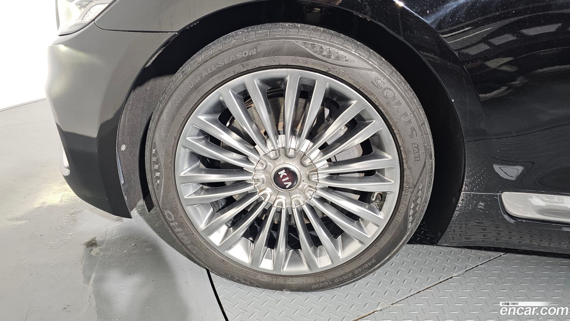 Main__Slider__Photo:K9 Kia 2018.10-4