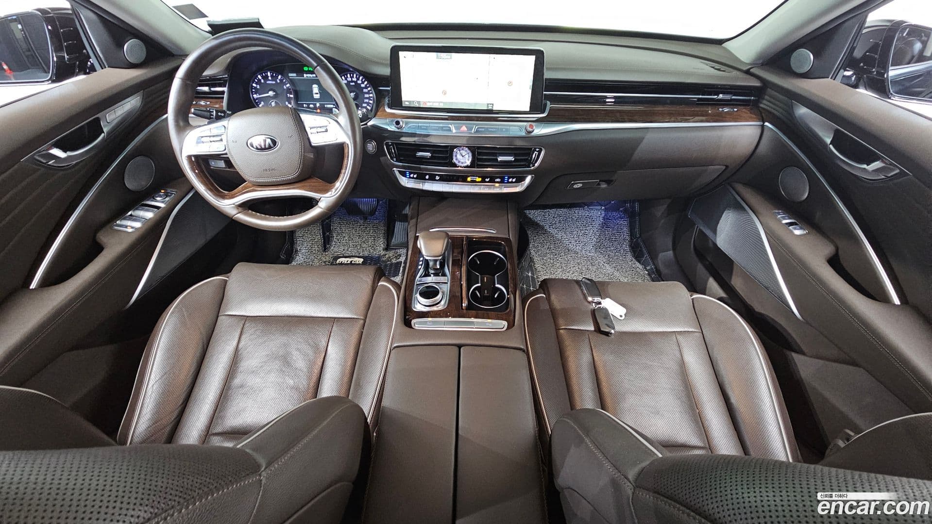 Main__Slider__Photo:K9 Kia 2018.10-6