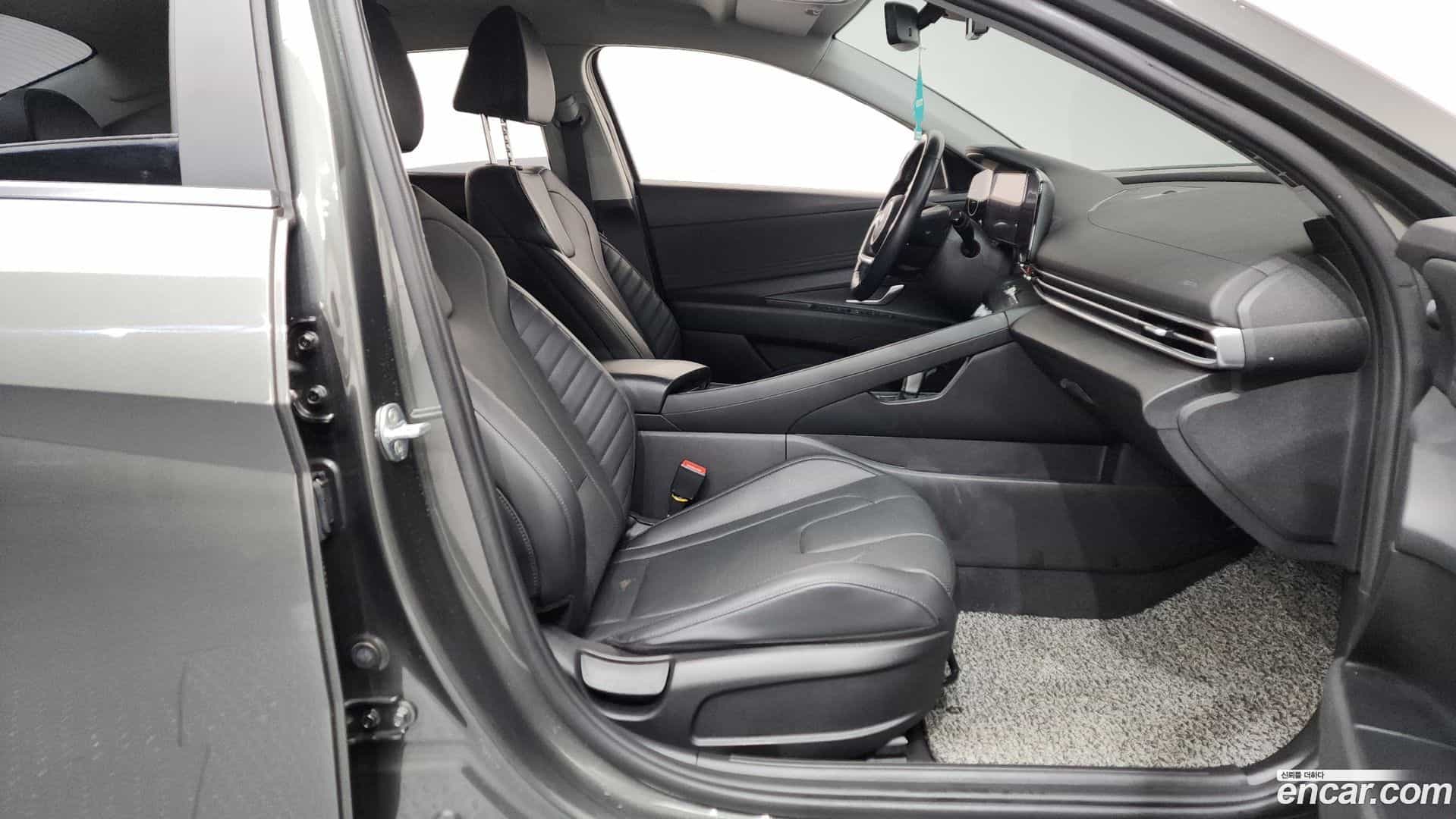 AVANTE Hyundai 2020.8-OPTION-015