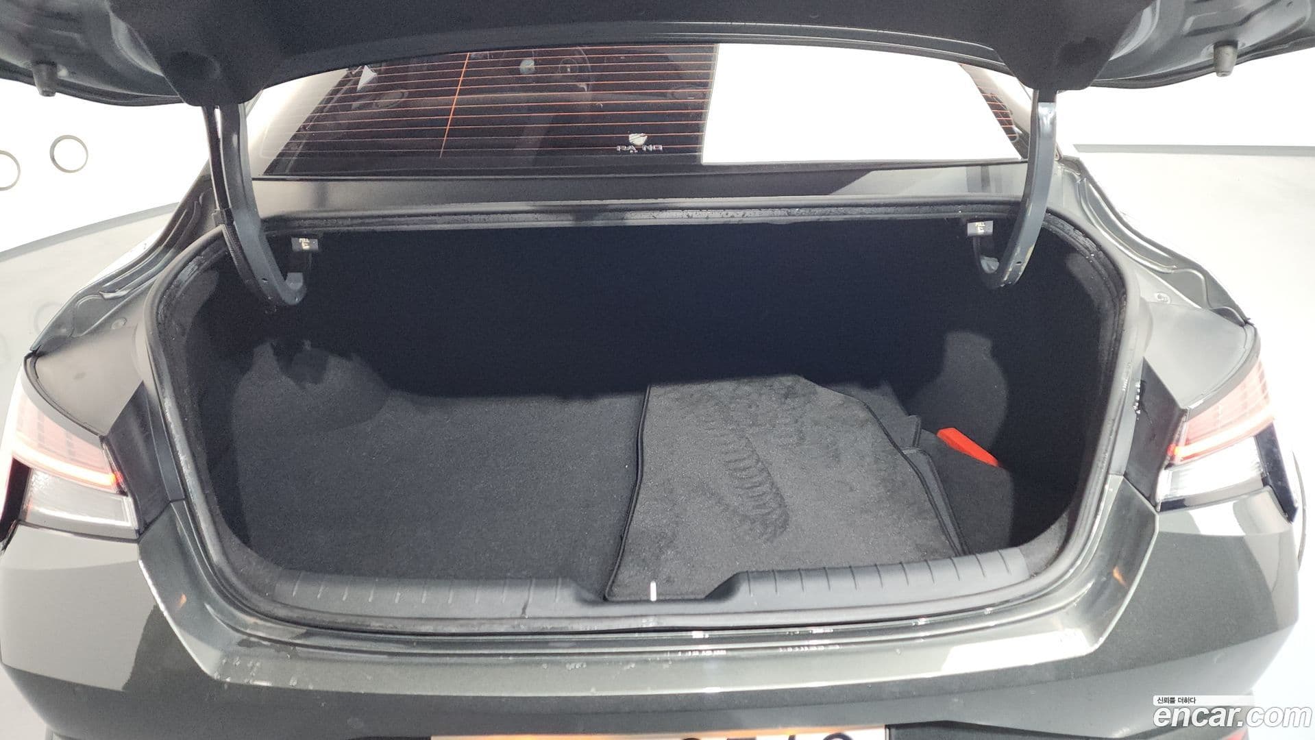 Main__Slider__Photo:AVANTE Hyundai 2020.8-19