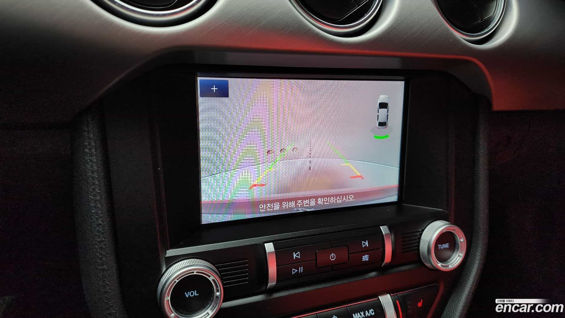 Mustang Ford 2023.4-OPTION-019