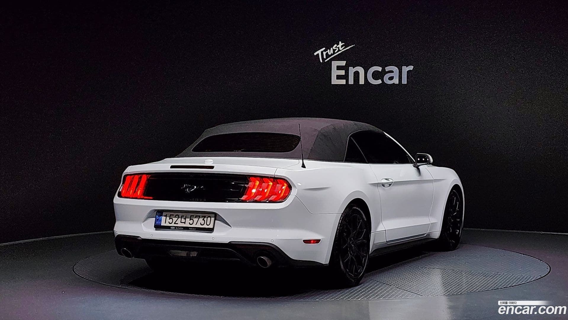 Main__Slider__Photo:Mustang Ford 2023.4-19