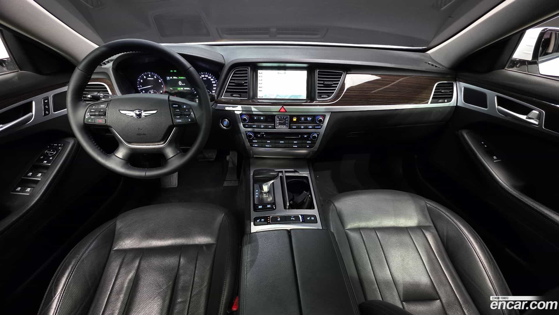 G80 Genesis 2017.1-INNER-007