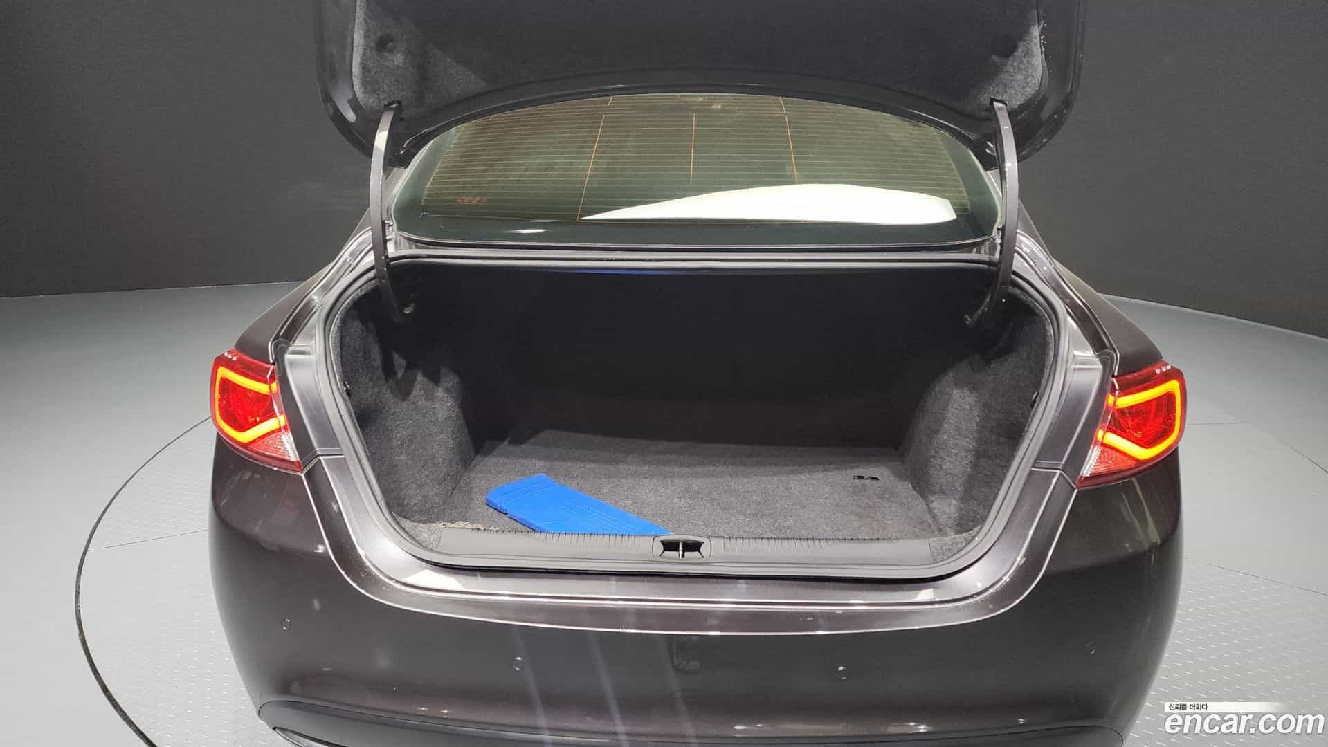 200 Chrysler 2015.5-OPTION-024