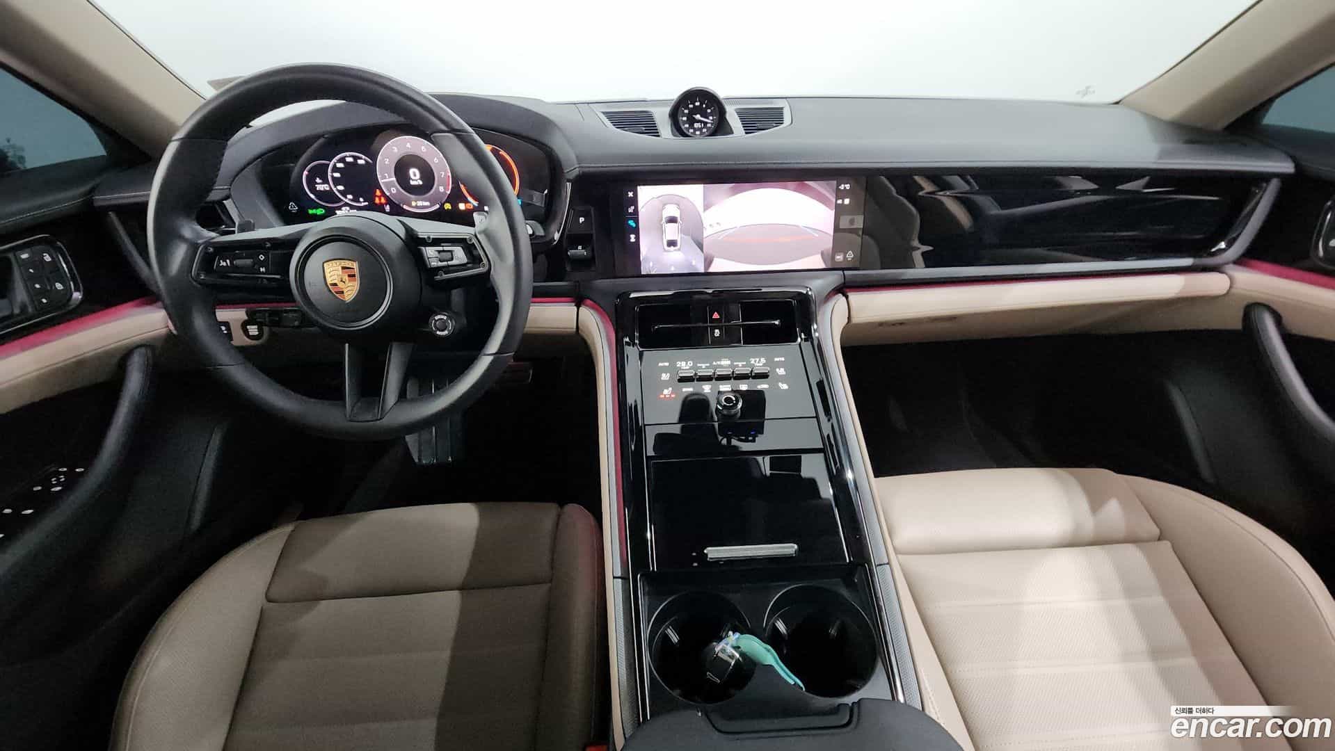 Panamera Porsche 2024.9-INNER-007