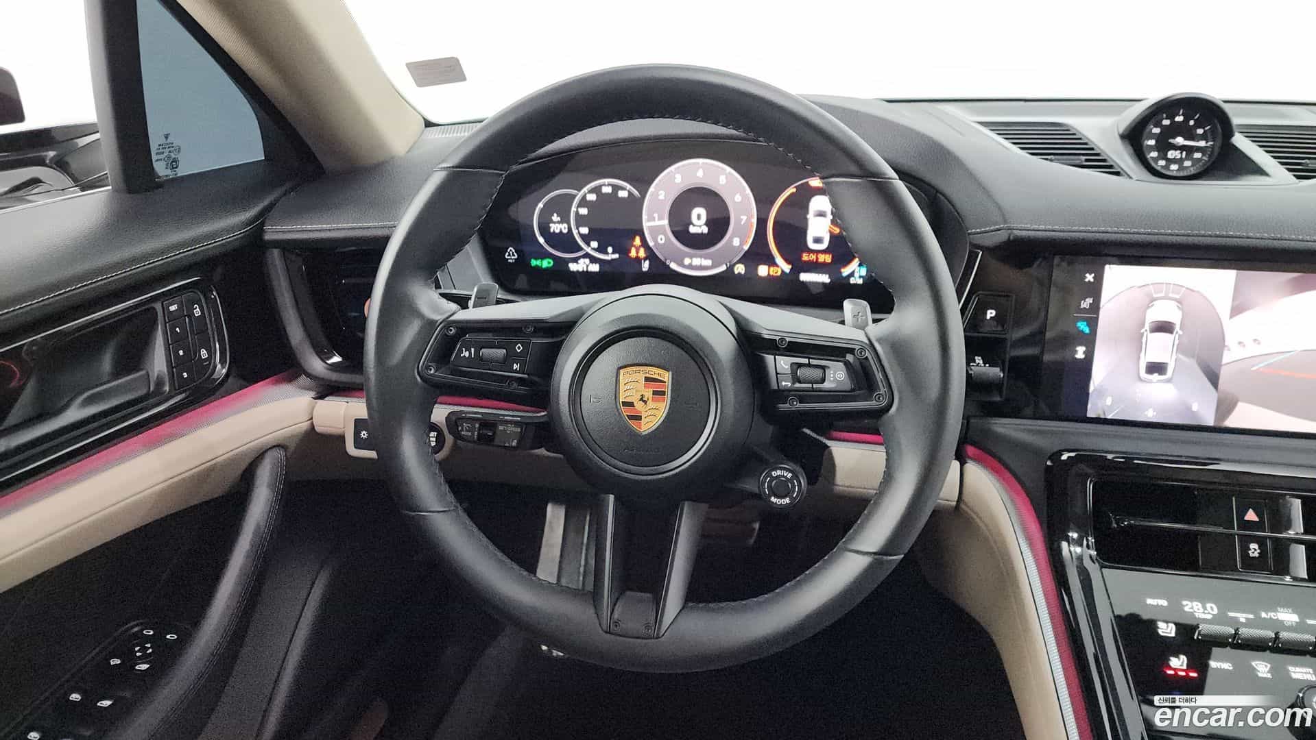 Panamera Porsche 2024.9-OPTION-017
