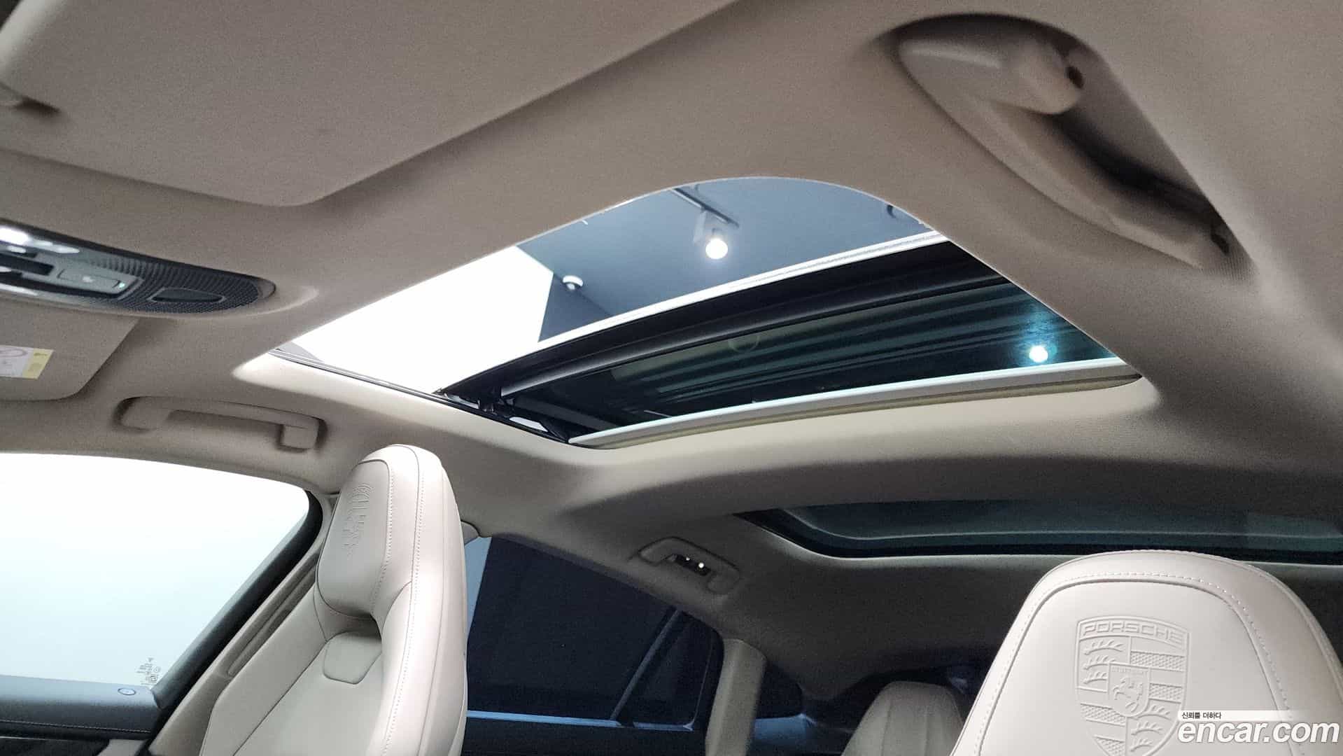 Panamera Porsche 2024.9-OPTION-023