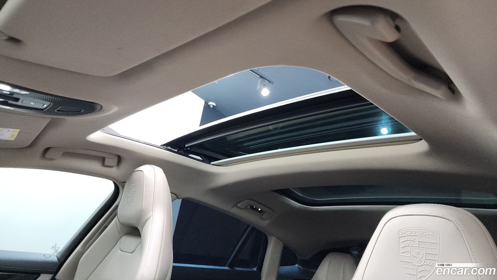 Main__Slider__Photo:Panamera Porsche 2024.9-18