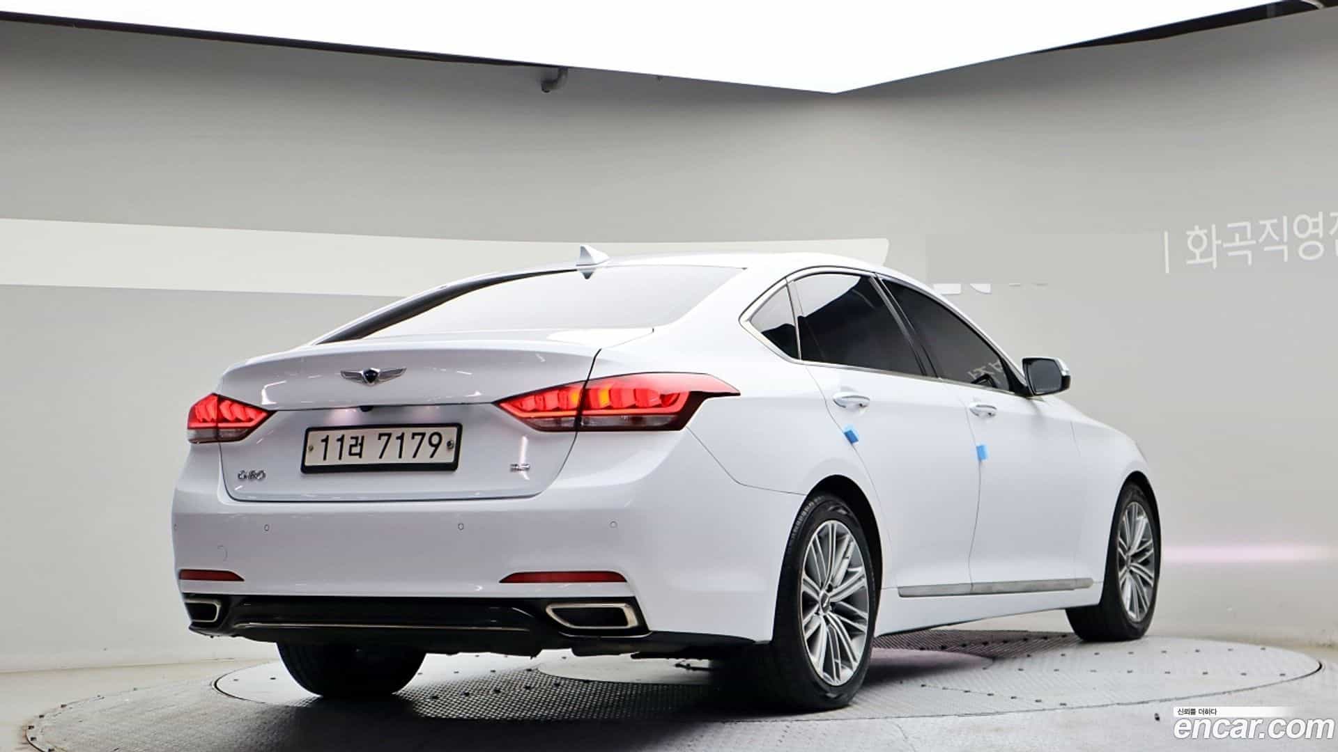 G80 Genesis 2017.6-OUTER-004