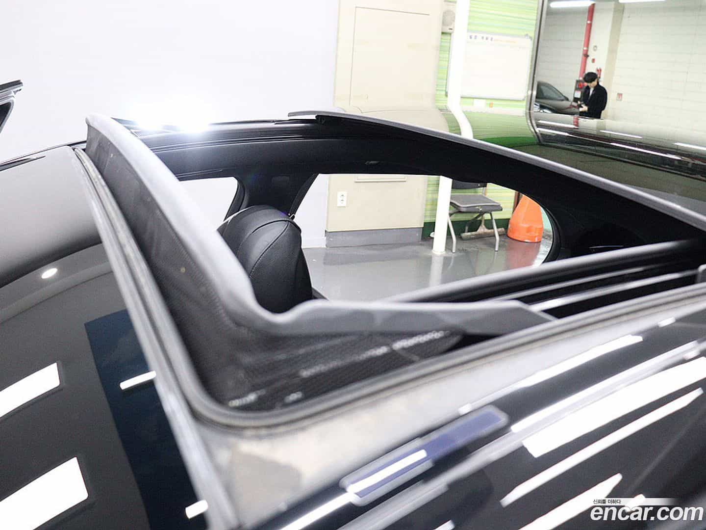 S-Class Mercedes-Benz 2018.3-OPTION-015