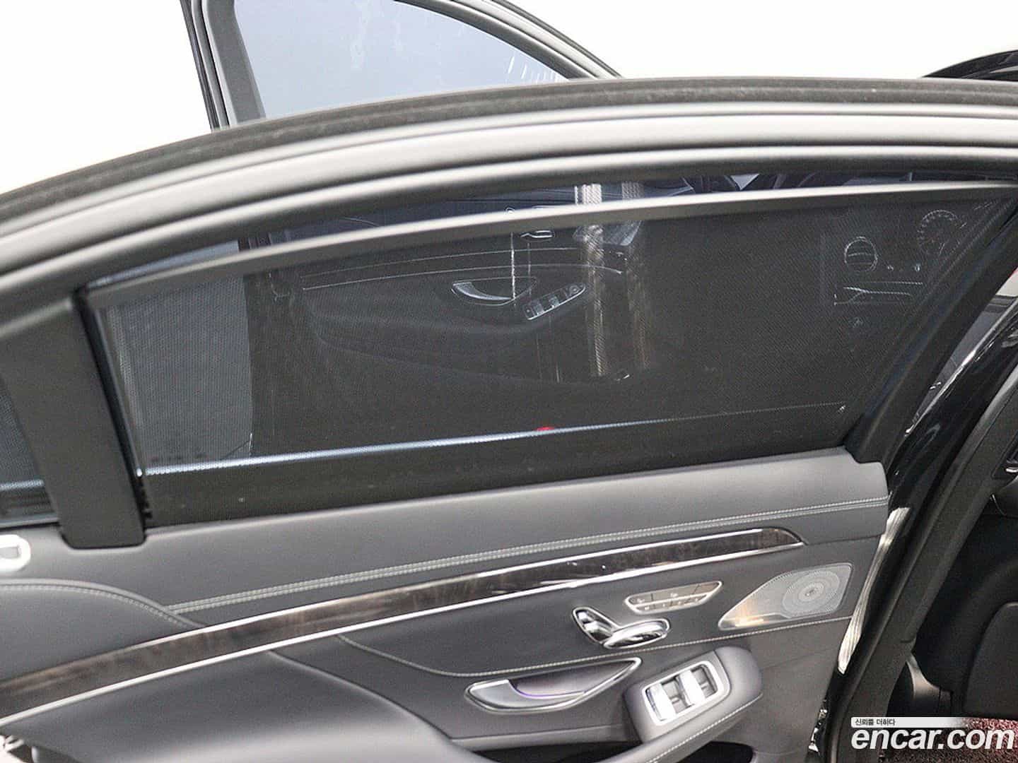 S-Class Mercedes-Benz 2018.3-OPTION-016