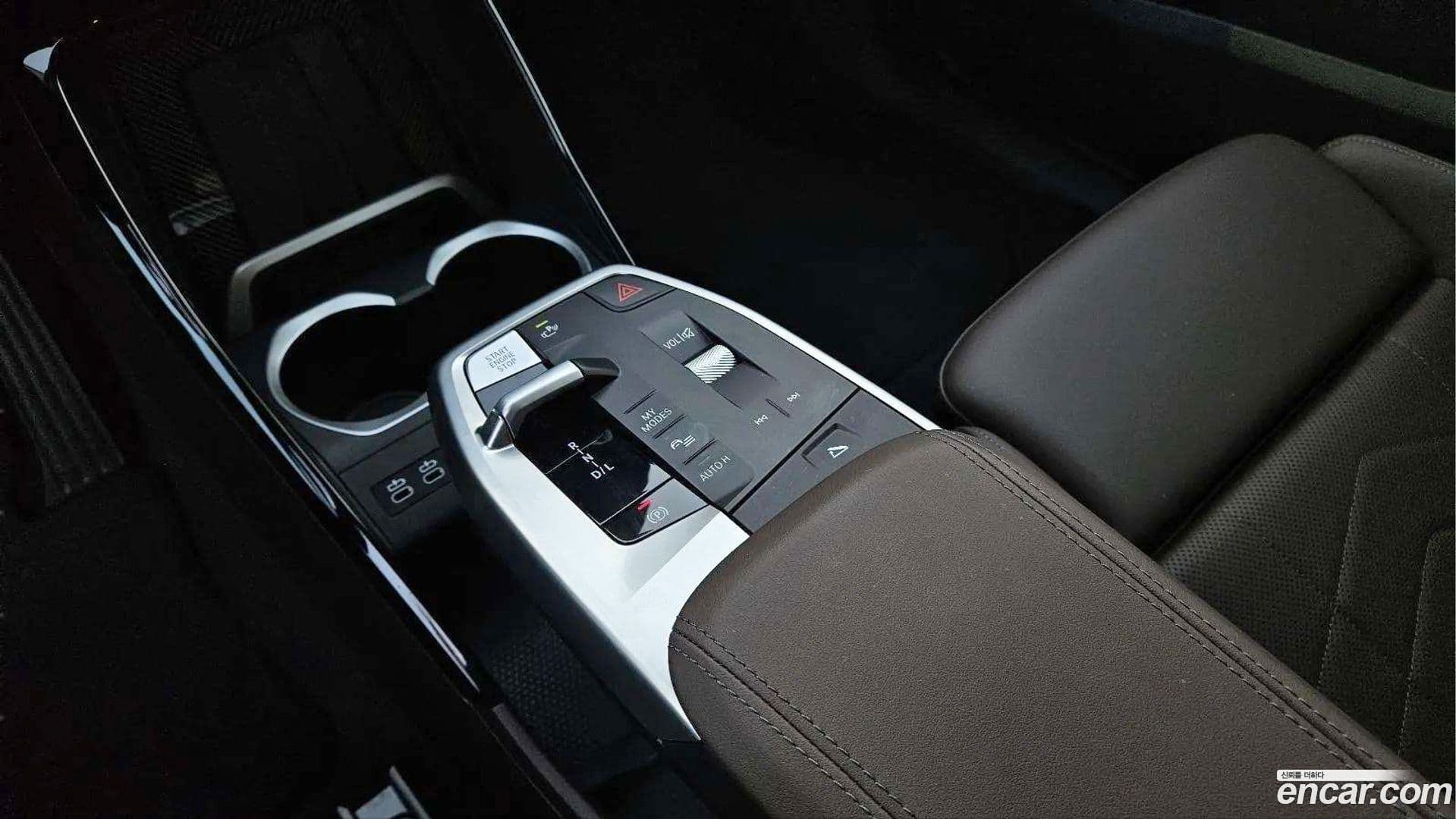 Main__Slider__Photo:X1 BMW 2025.2-7