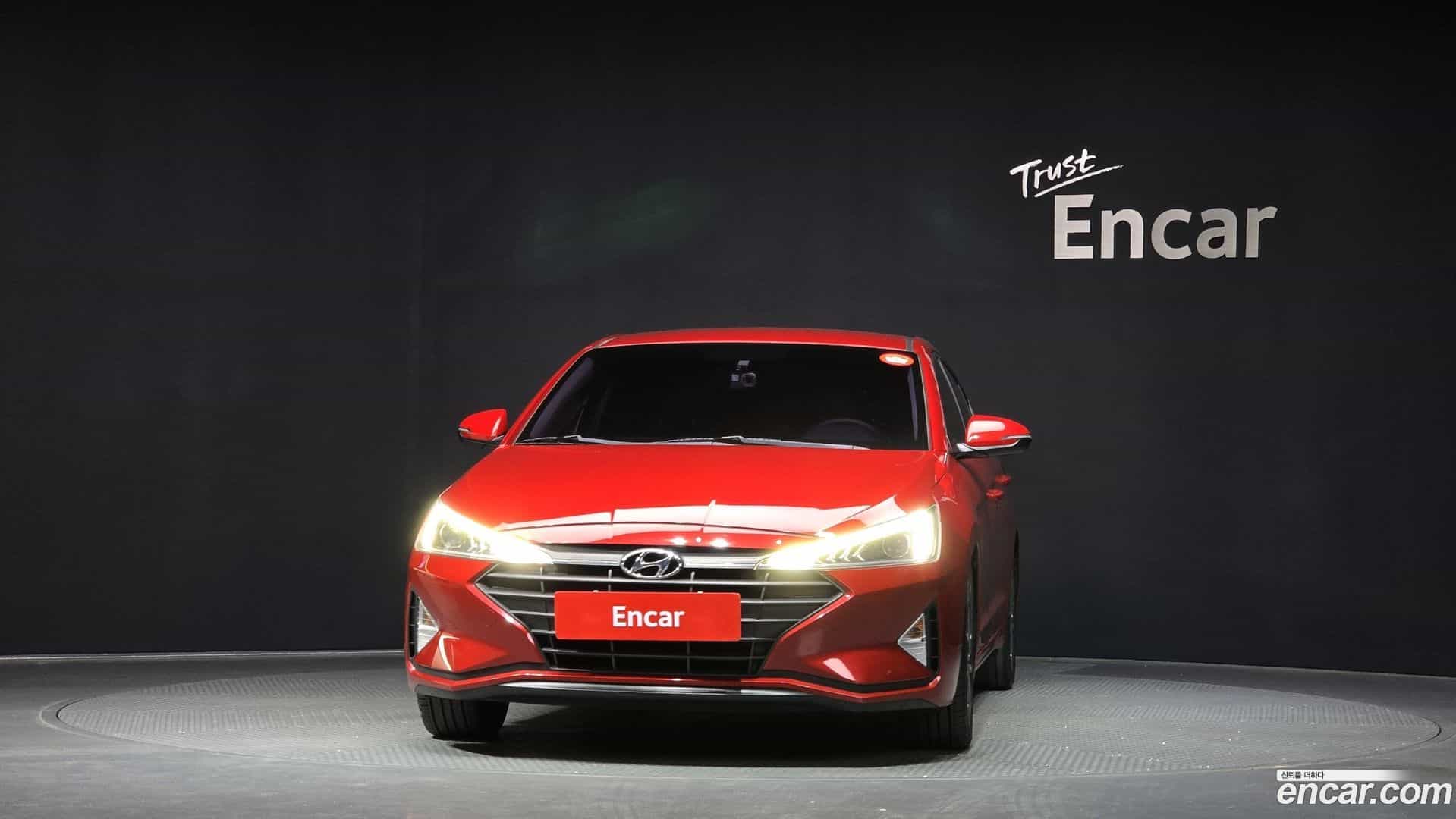 AVANTE Hyundai 2018.10-OUTER-003