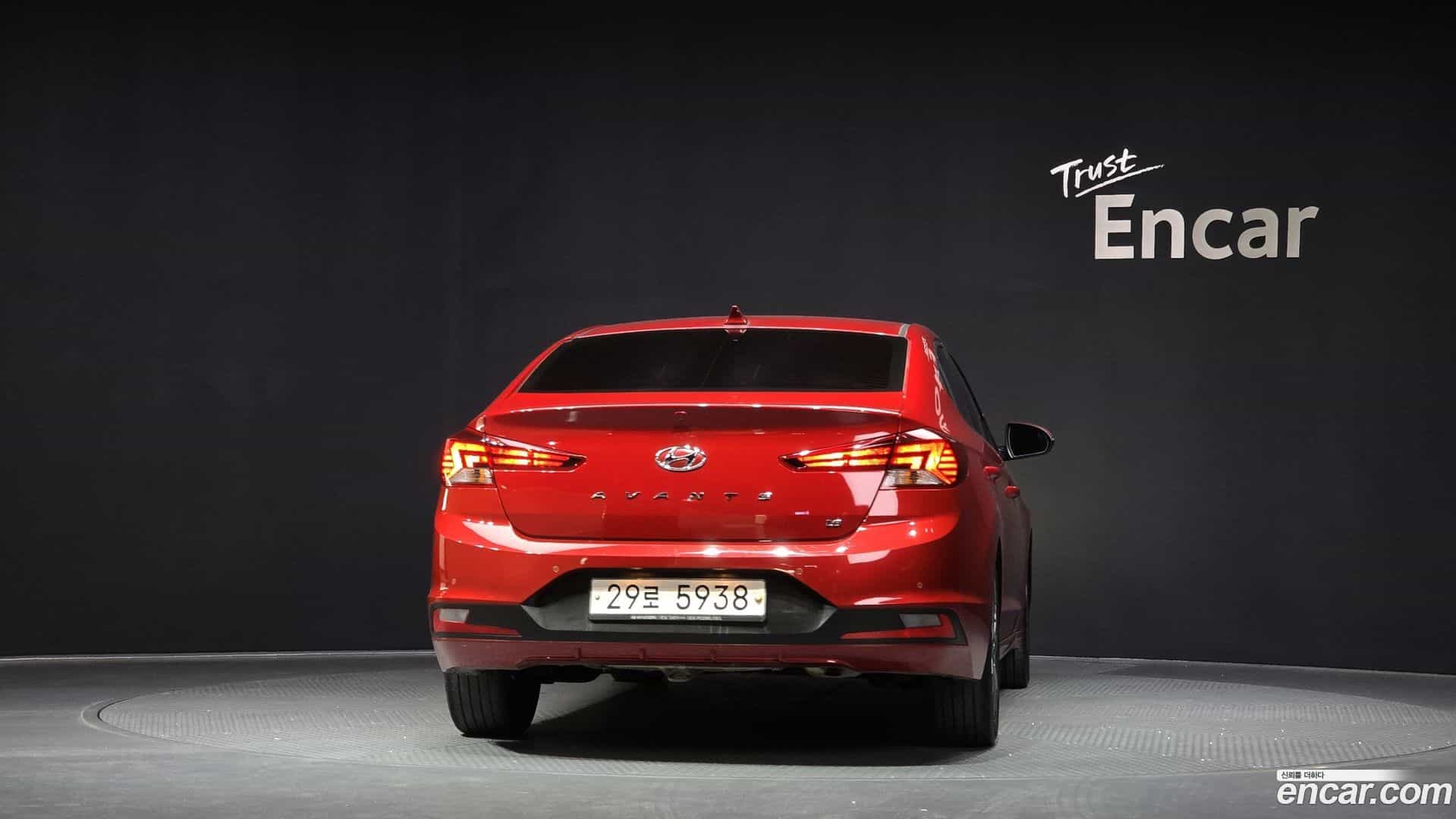 AVANTE Hyundai 2018.10-OUTER-004