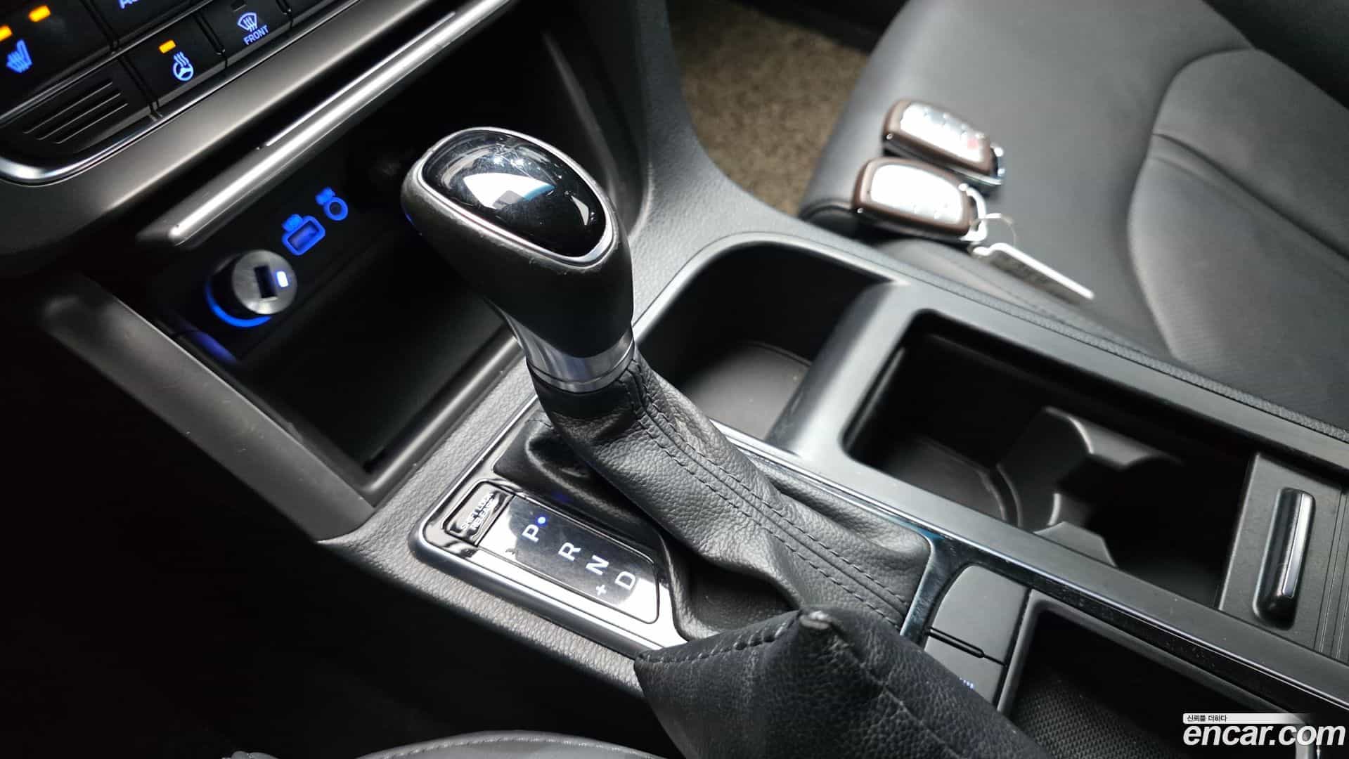 Sonata Hyundai 2016.7-INNER-009