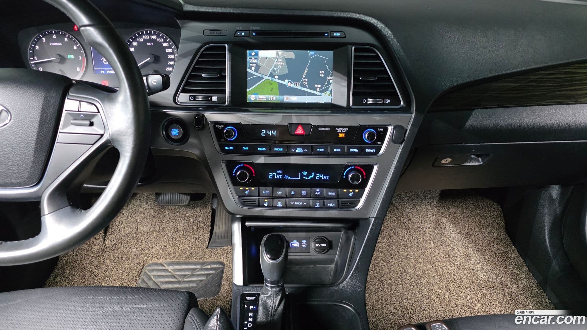 Main__Slider__Photo:Sonata Hyundai 2016.7-14