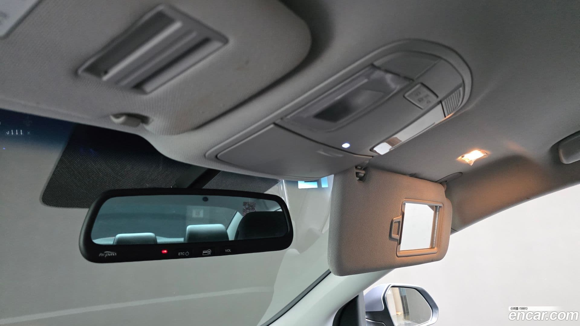 Main__Slider__Photo:Sonata Hyundai 2016.7-16