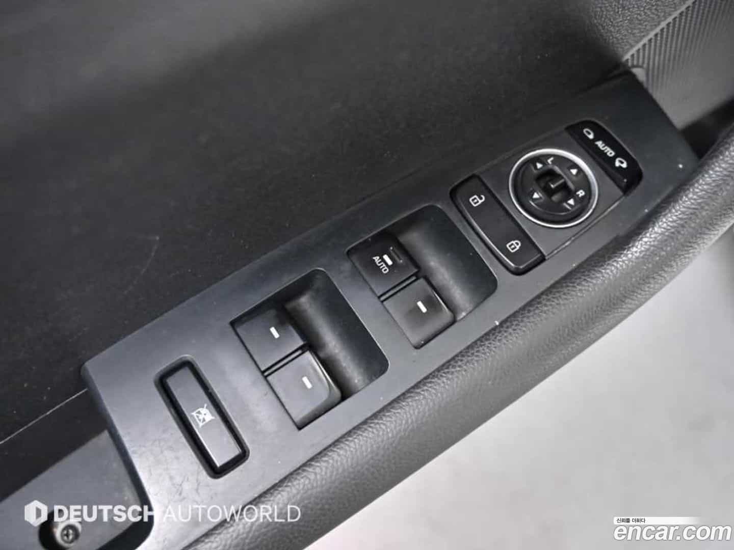 Sonata Hyundai 2019.2-OPTION-022