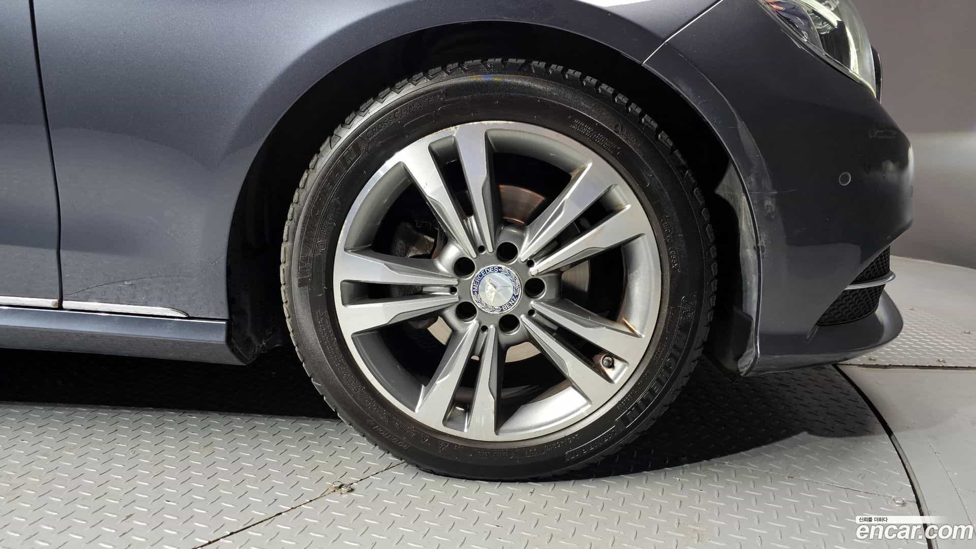 E-Class Mercedes-Benz 2016.2-OUTER-005