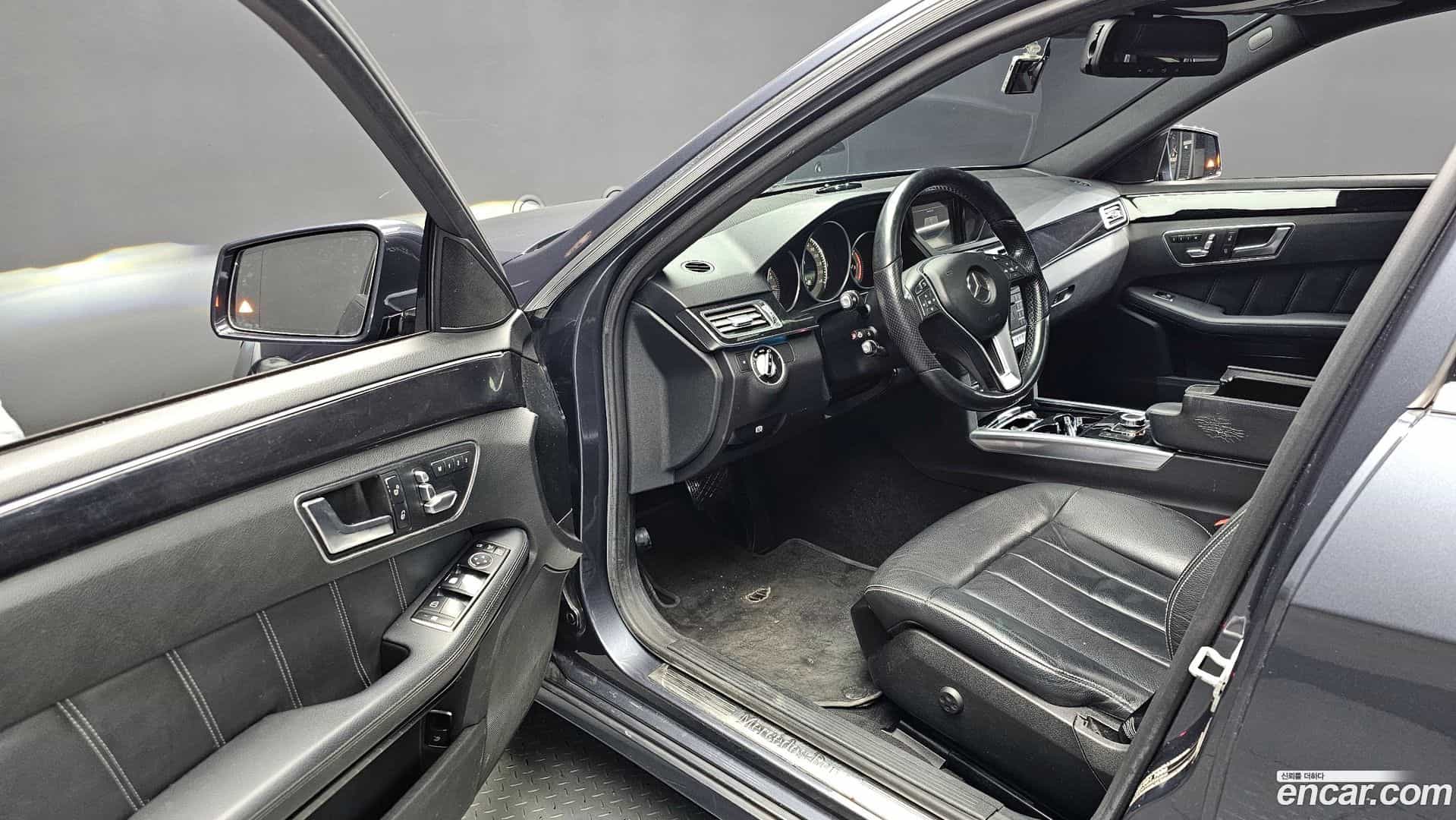 E-Class Mercedes-Benz 2016.2-OPTION-015