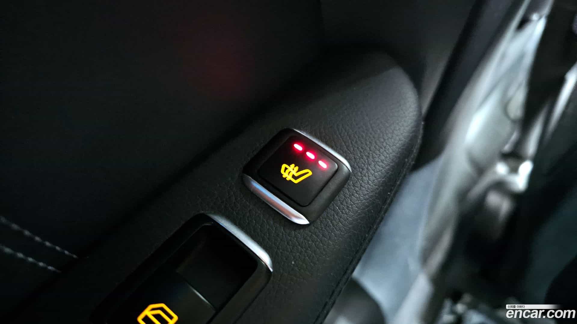 E-Class Mercedes-Benz 2016.2-OPTION-022