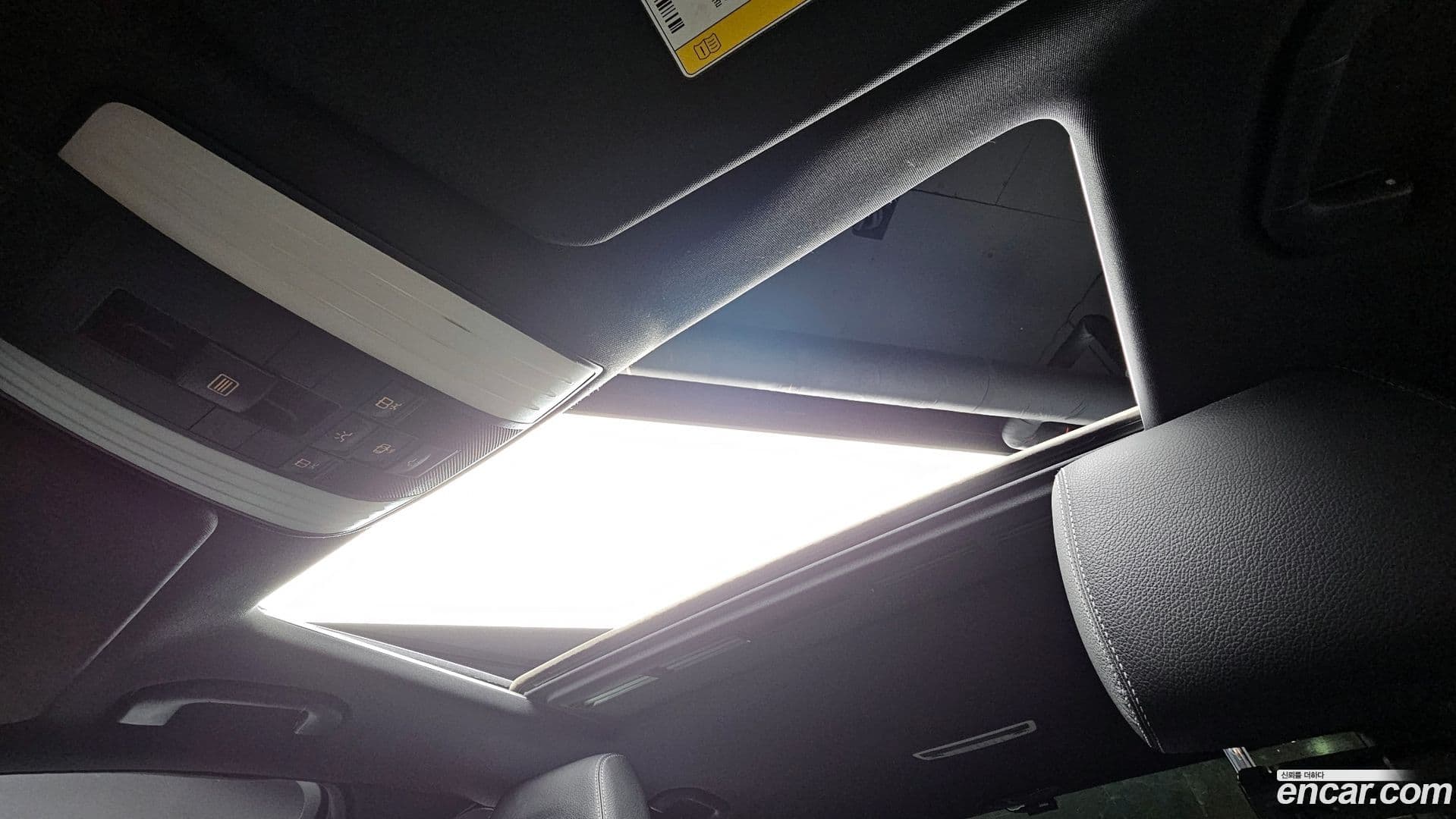 Main__Slider__Photo:E-Class Mercedes-Benz 2016.2-18