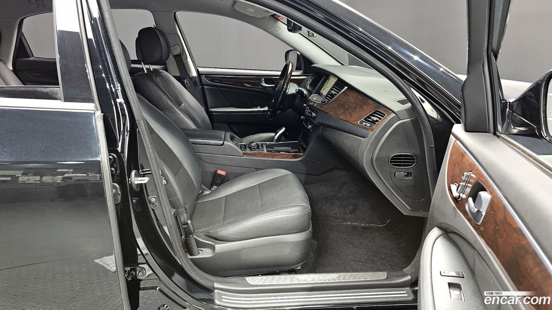 Main__Slider__Photo:Equus Hyundai 2013.11-10