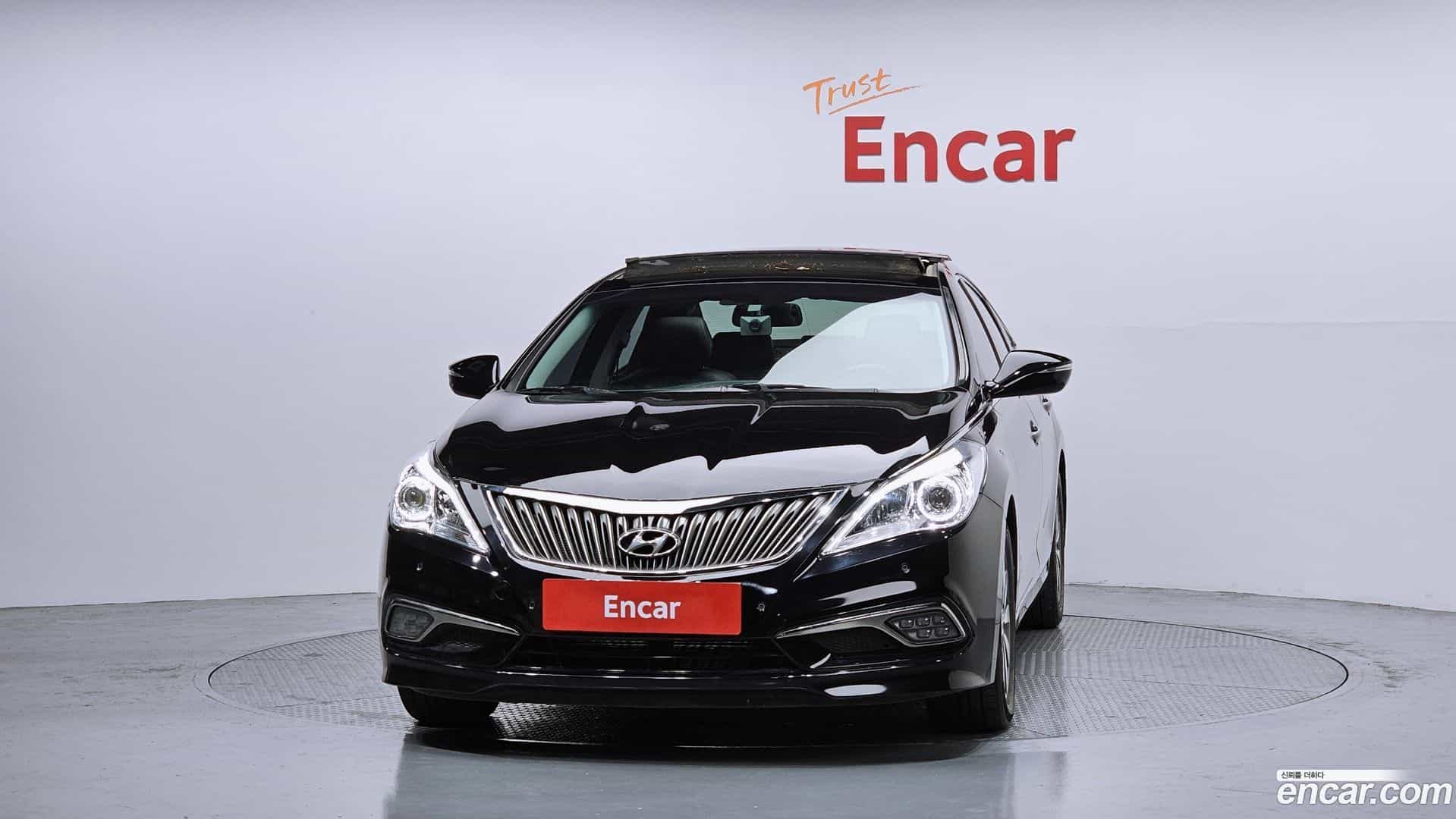 Grandeur Hyundai 2015.2-OUTER-003