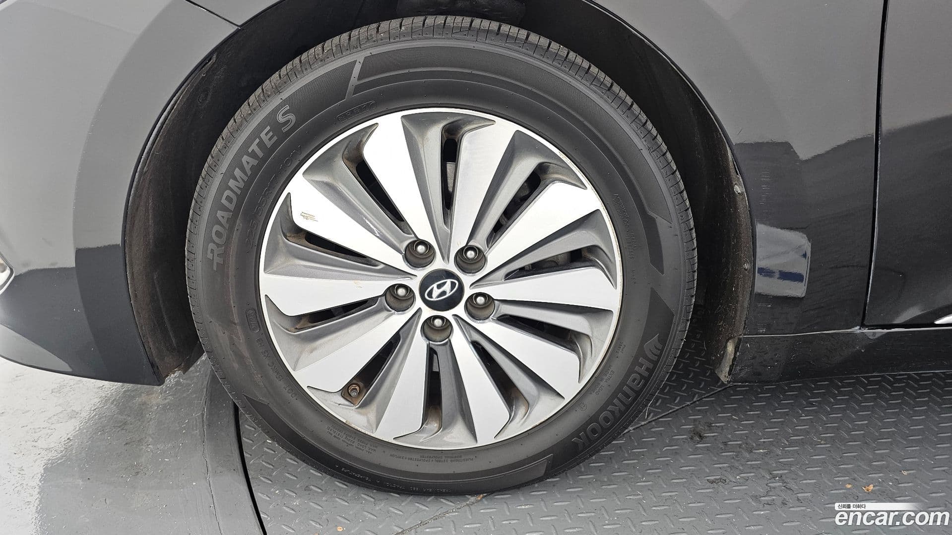 Main__Slider__Photo:Grandeur Hyundai 2015.2-4