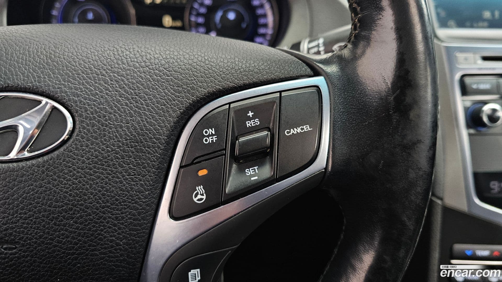 Main__Slider__Photo:Grandeur Hyundai 2015.2-9