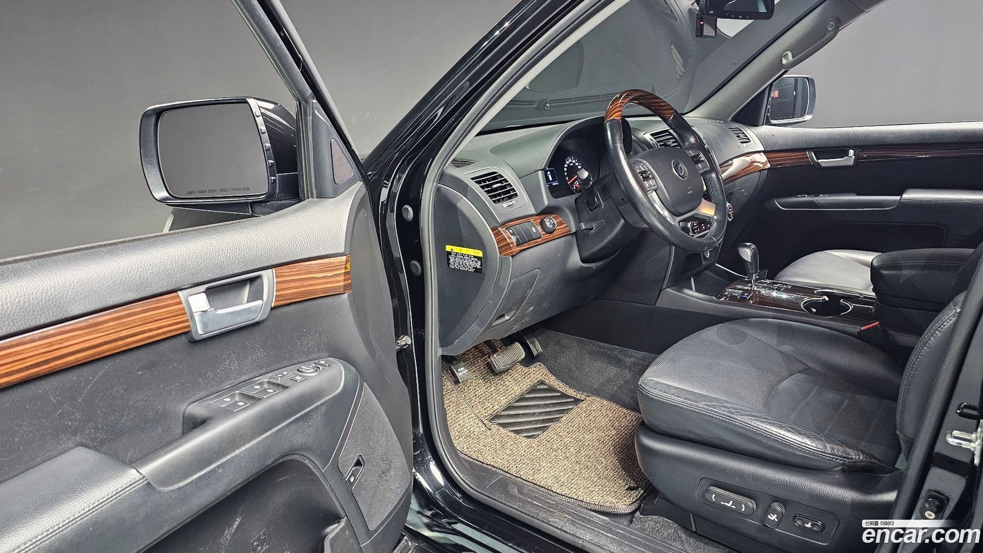 Main__Slider__Photo:Mohave Kia 2017.2-10