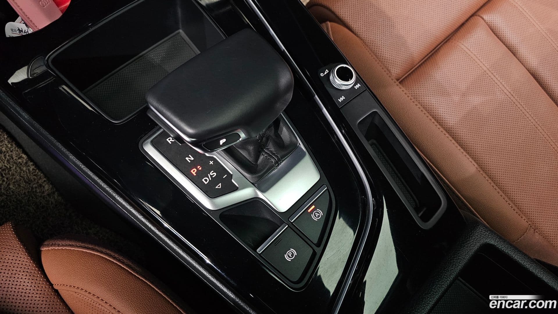 Main__Slider__Photo:A4 Audi 2022.5-8