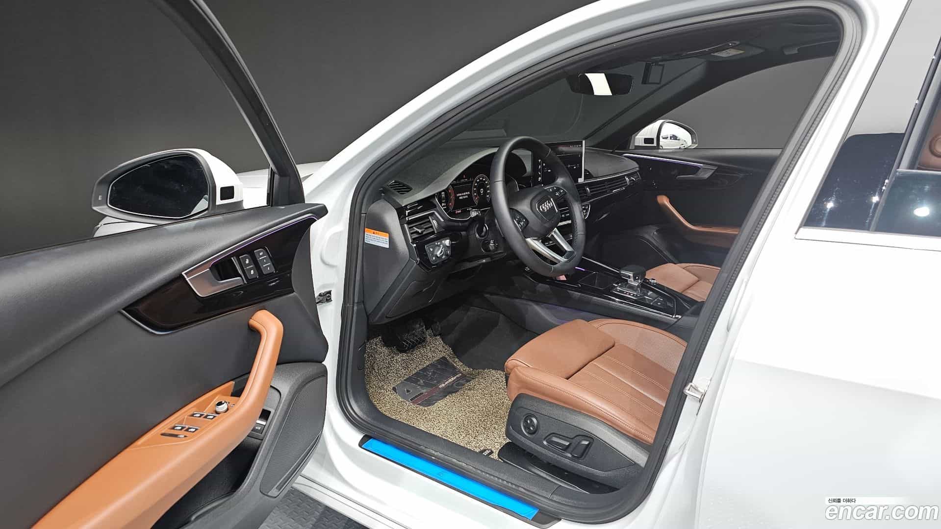 A4 Audi 2022.5-INNER-010