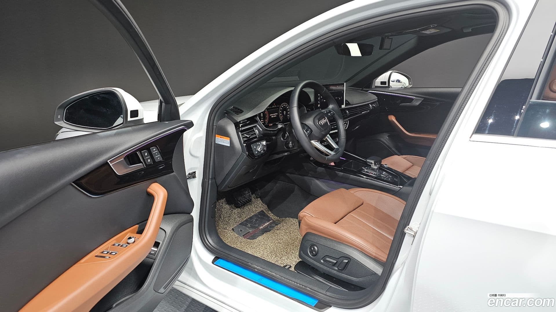 Main__Slider__Photo:A4 Audi 2022.5-9