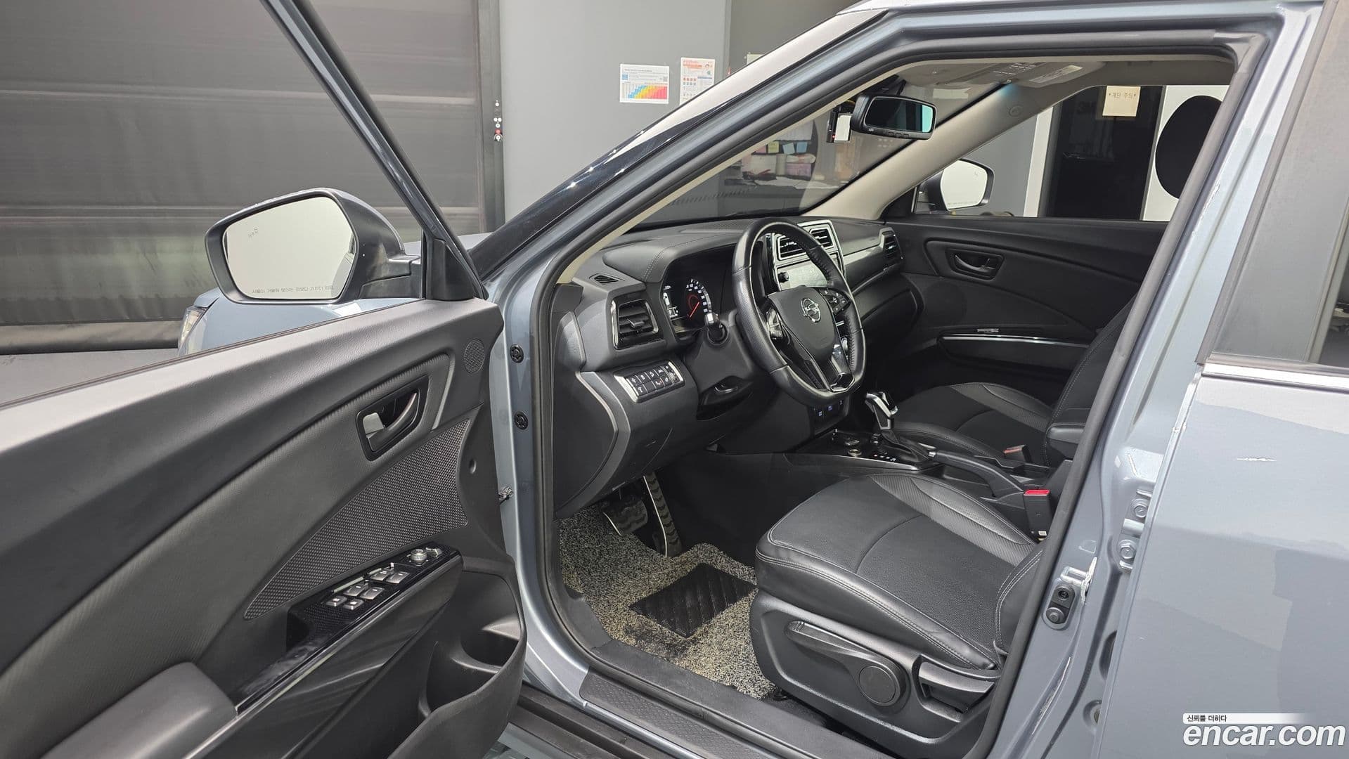 Main__Slider__Photo:TIBOLI KG_Mobility_Ssangyong 2020.10-9