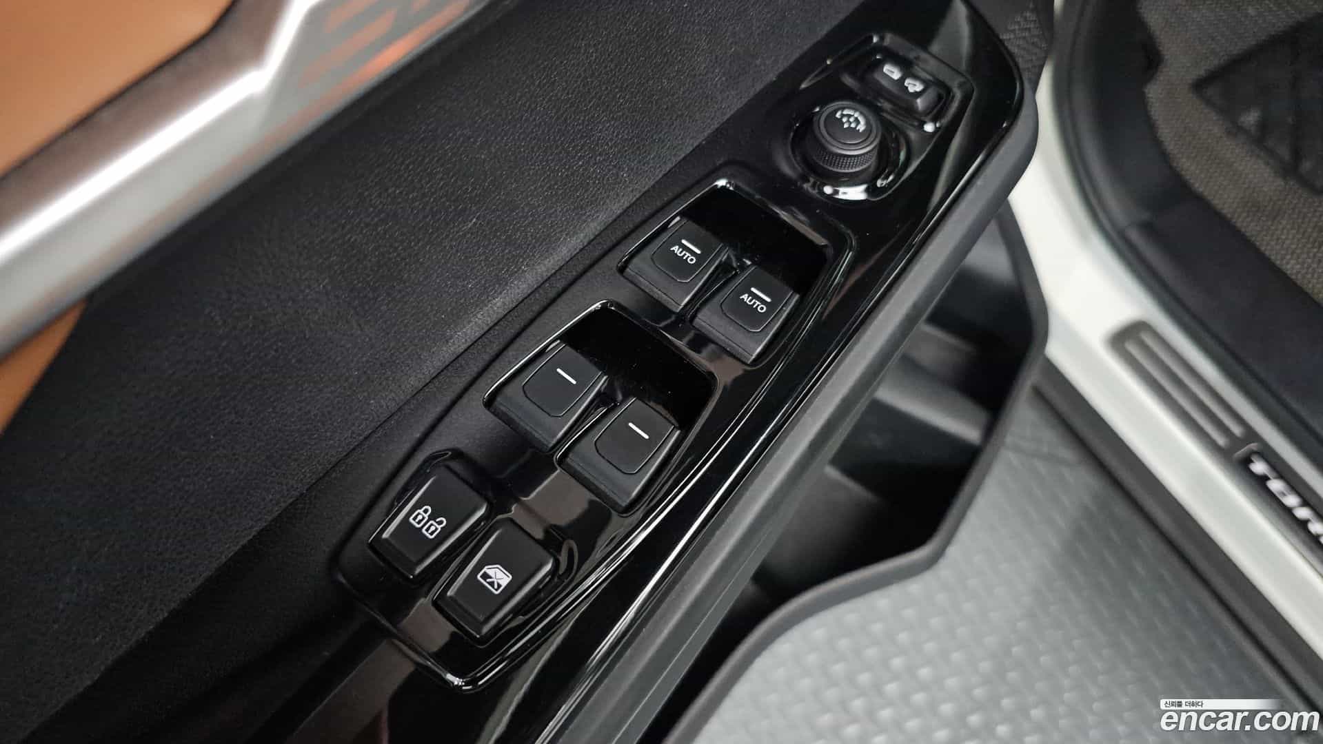 Torres KG_Mobility_Ssangyong 2023.6-OPTION-017