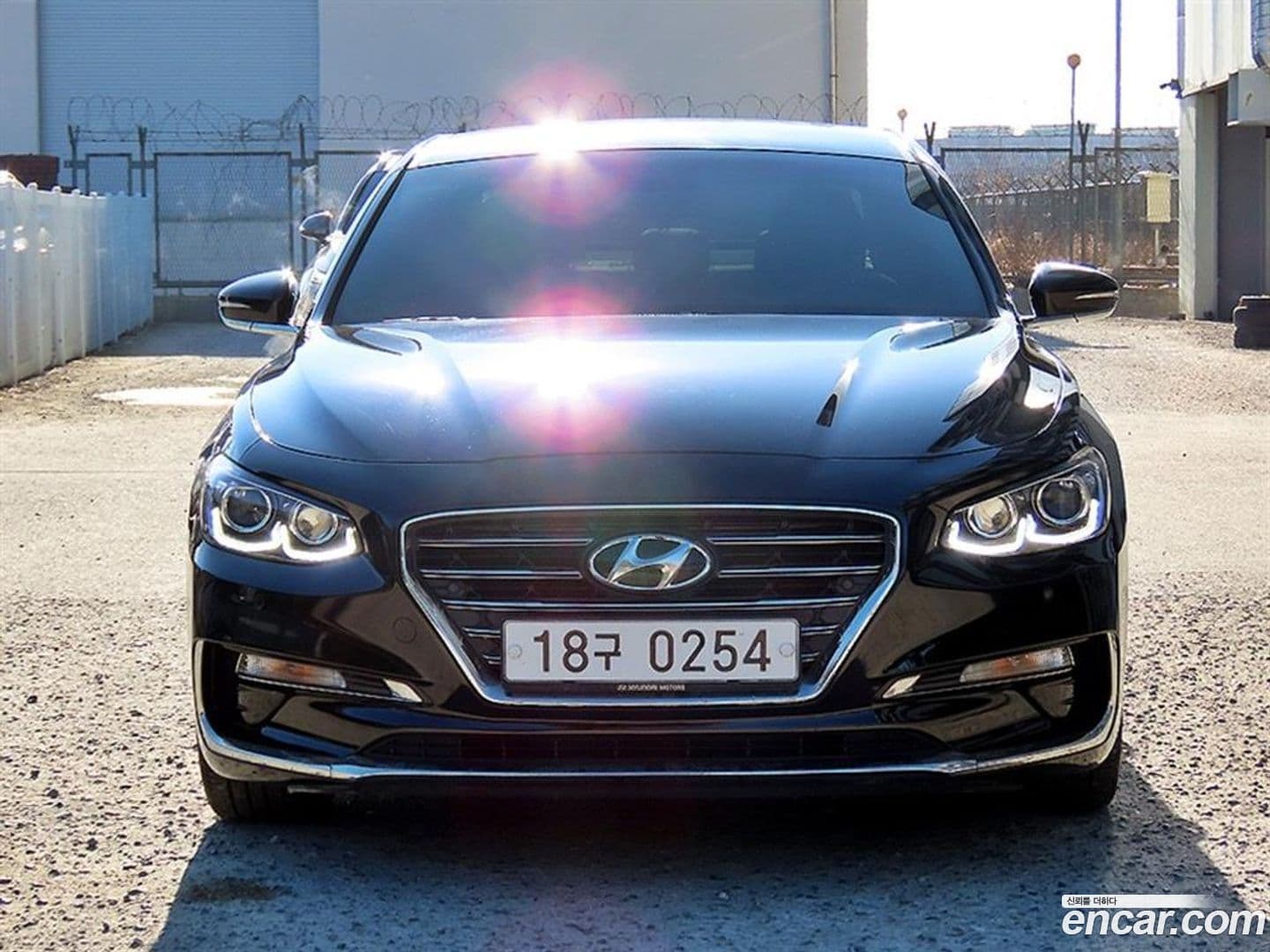 Main__Slider__Photo:Grandeur Hyundai 2017.0-1